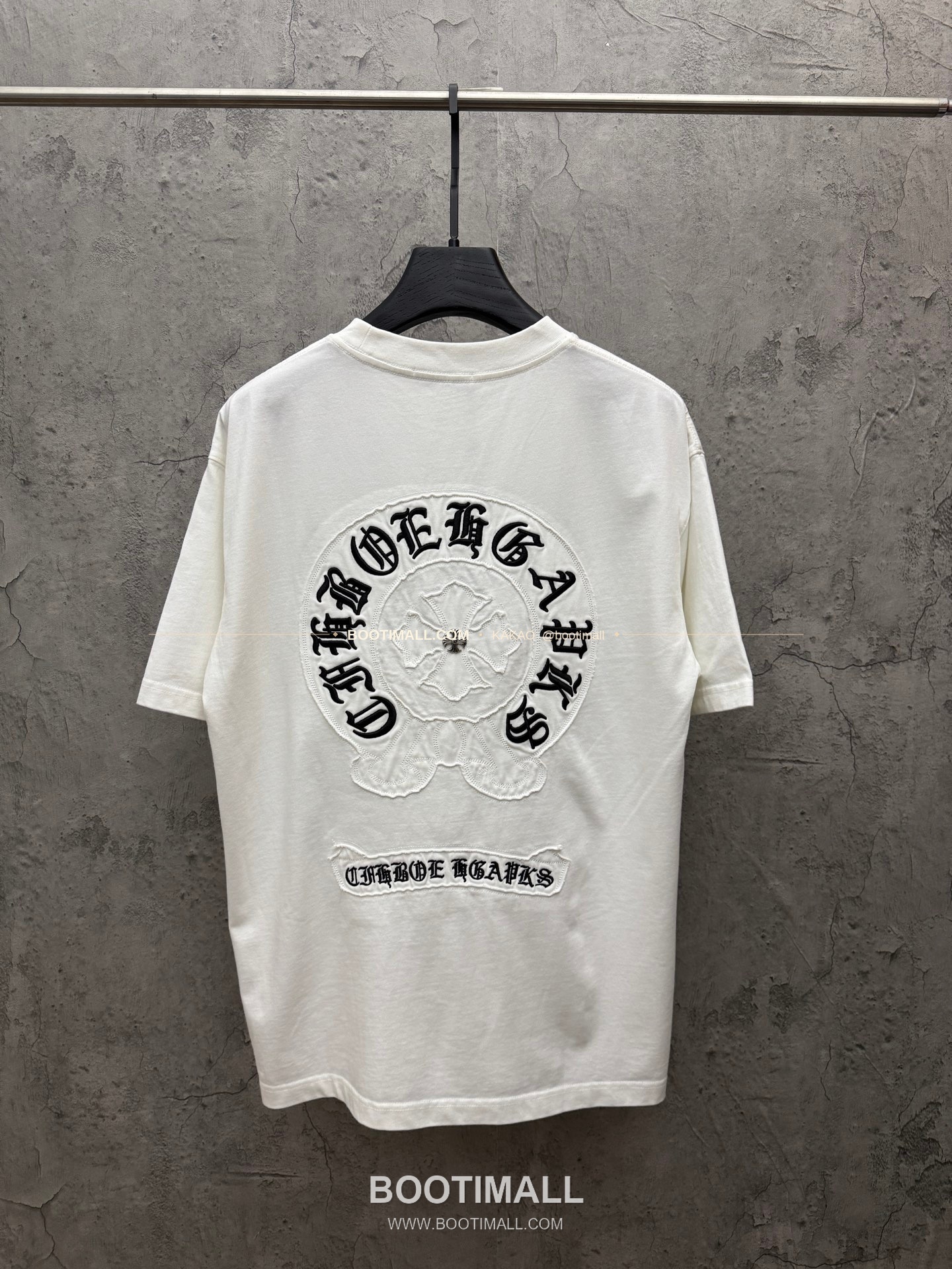 크롬하츠 2026SS 헤비코튼 패치자수 루즈핏 반팔 티셔츠 Chrome Hearts 2026 SS Heavy Cotton Patch Embroidery Loose Fit Short Sleeve T-Shirt 26-2023 2
