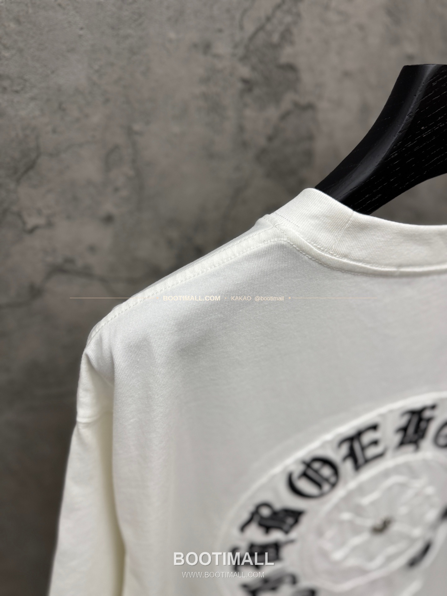 크롬하츠 2026SS 헤비코튼 패치자수 루즈핏 반팔 티셔츠 Chrome Hearts 2026 SS Heavy Cotton Patch Embroidery Loose Fit Short Sleeve T-Shirt 26-2023 9