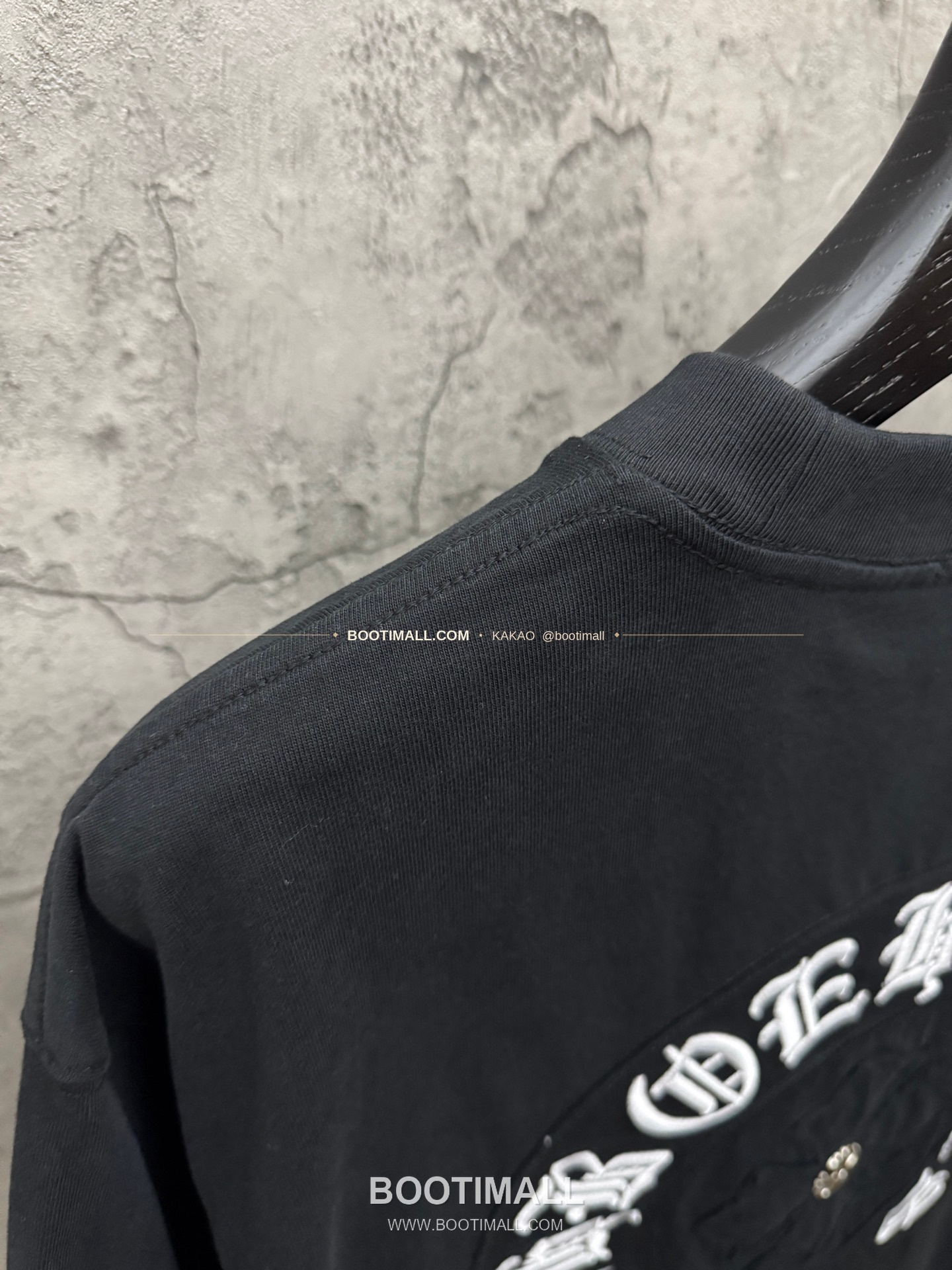 크롬하츠 2026SS 헤비코튼 패치자수 루즈핏 반팔 티셔츠 Chrome Hearts 2026 SS Heavy Cotton Patch Embroidery Loose Fit Short Sleeve T-Shirt 26-2023 9