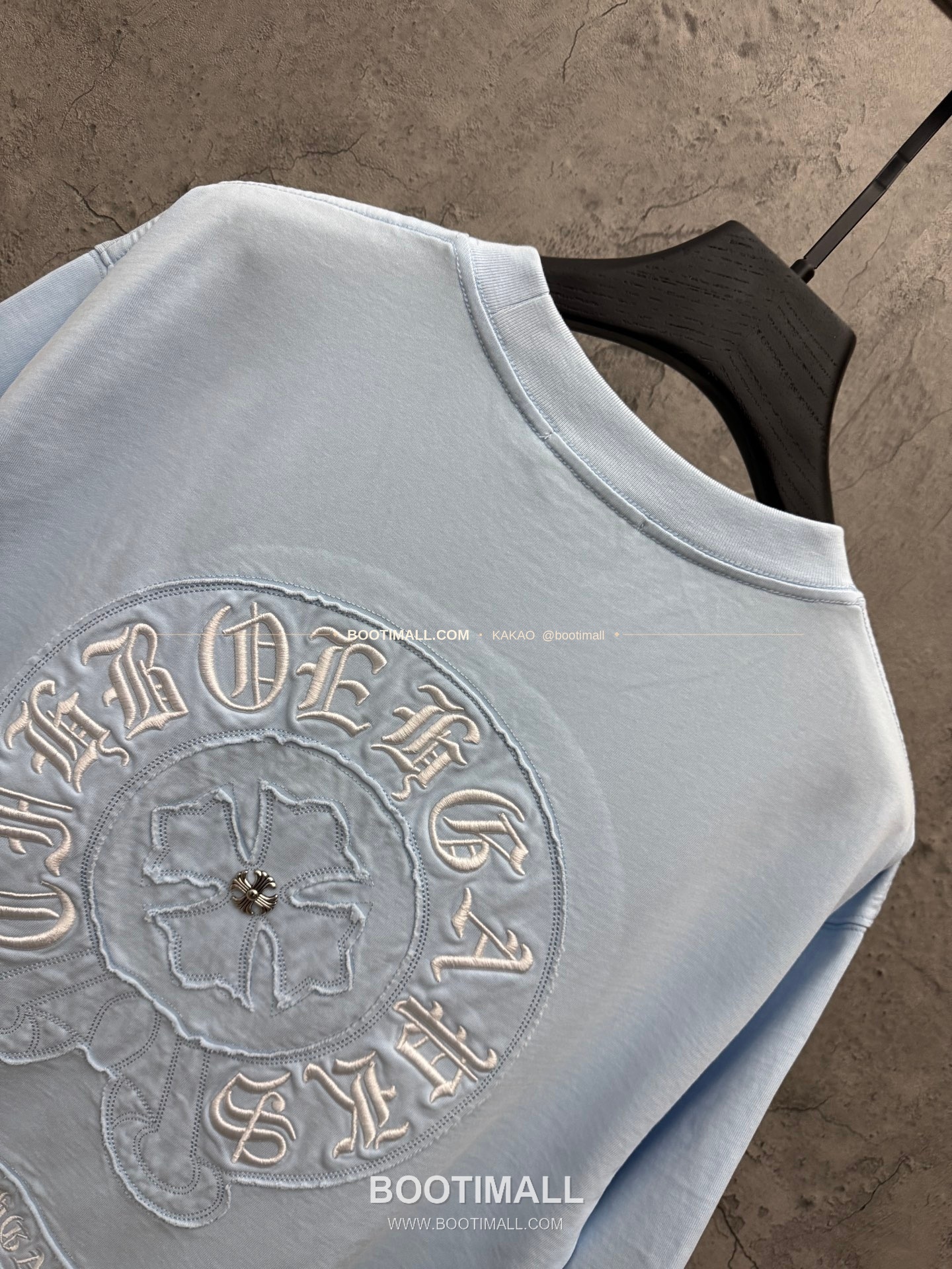 크롬하츠 2026SS 헤비코튼 패치자수 루즈핏 반팔 티셔츠 Chrome Hearts 2026 SS Heavy Cotton Patch Embroidery Loose Fit Short Sleeve T-Shirt 26-2023 4