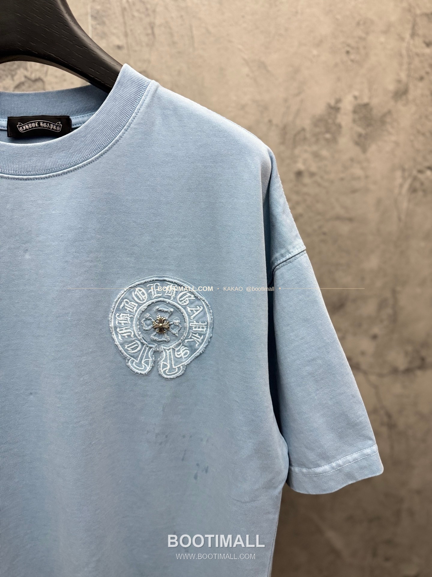 크롬하츠 2026SS 헤비코튼 패치자수 루즈핏 반팔 티셔츠 Chrome Hearts 2026 SS Heavy Cotton Patch Embroidery Loose Fit Short Sleeve T-Shirt 26-2006 5