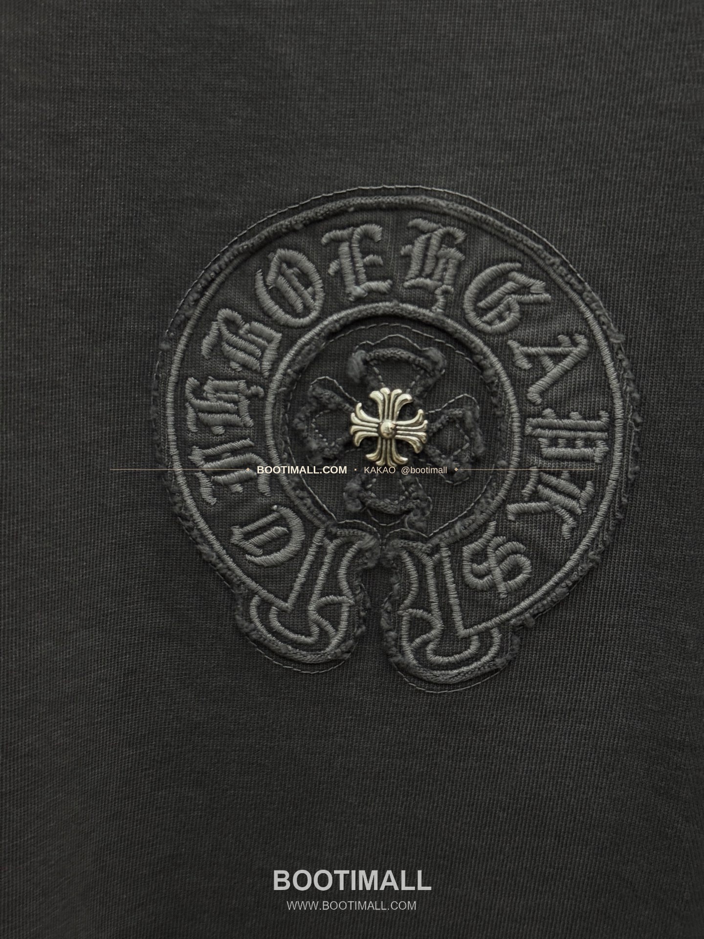 크롬하츠 2026SS 헤비코튼 패치자수 루즈핏 반팔 티셔츠 Chrome Hearts 2026 SS Heavy Cotton Patch Embroidery Loose Fit Short Sleeve T-Shirt 26-2006 6