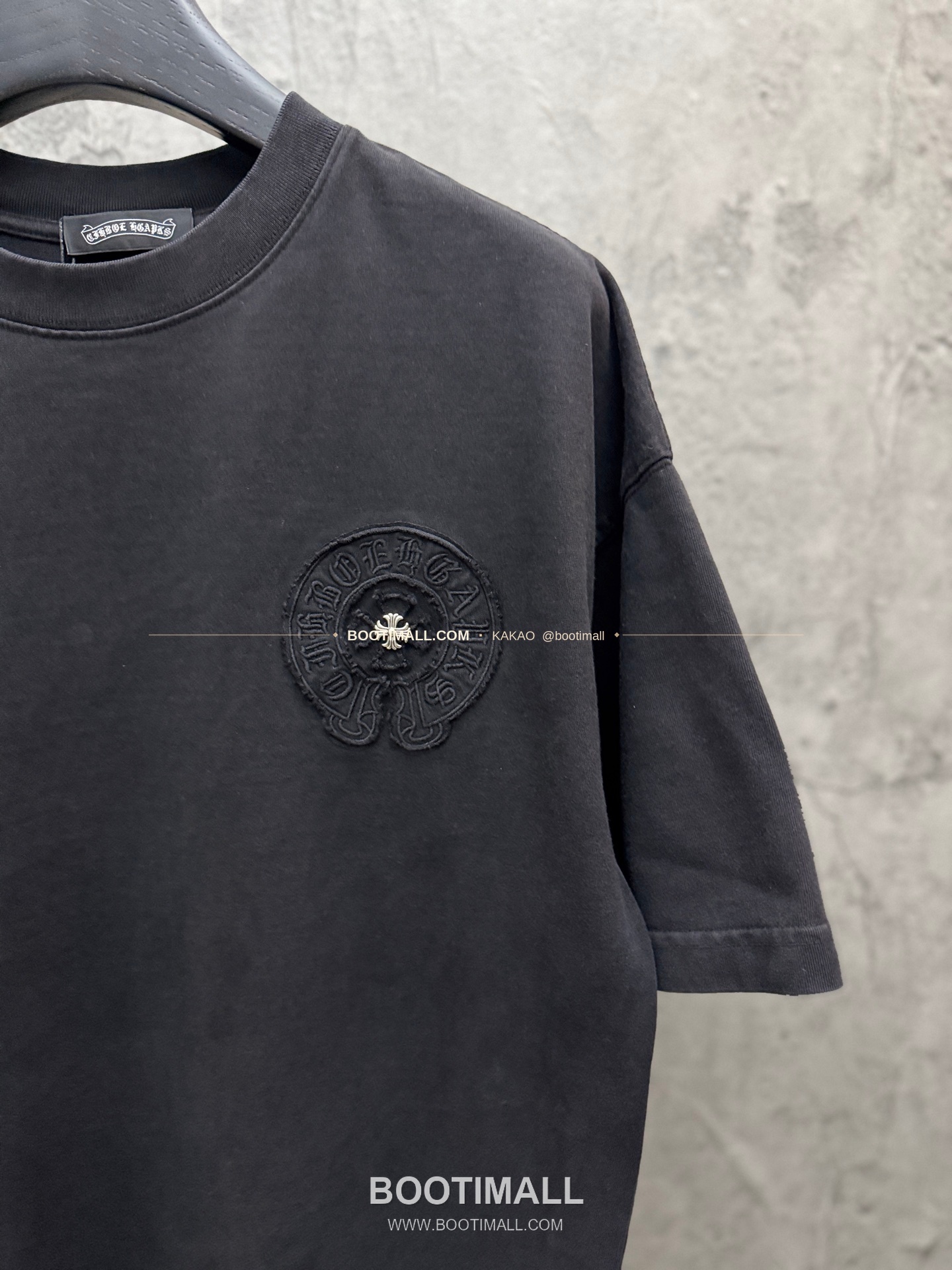 크롬하츠 2026SS 헤비코튼 패치자수 루즈핏 반팔 티셔츠 Chrome Hearts 2026 SS Heavy Cotton Patch Embroidery Loose Fit Short Sleeve T-Shirt 26-2006 5