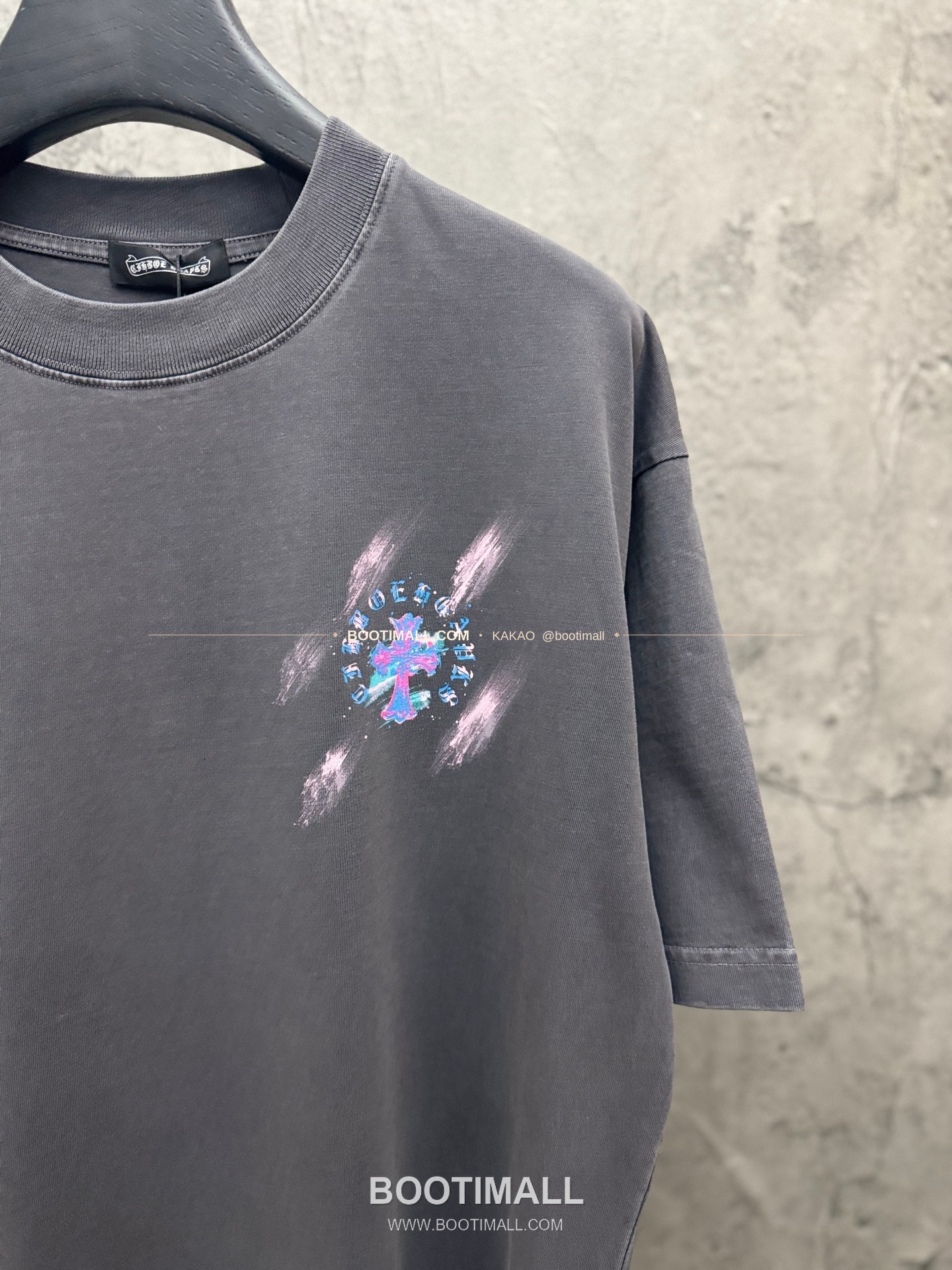 크롬하츠 2026SS 헤비코튼 페인팅프린트 루즈핏 반팔 티셔츠 Chrome Hearts 2026 SS Heavy Cotton Painting Print Loose Fit Short Sleeve T-Shirt 26-2066 5