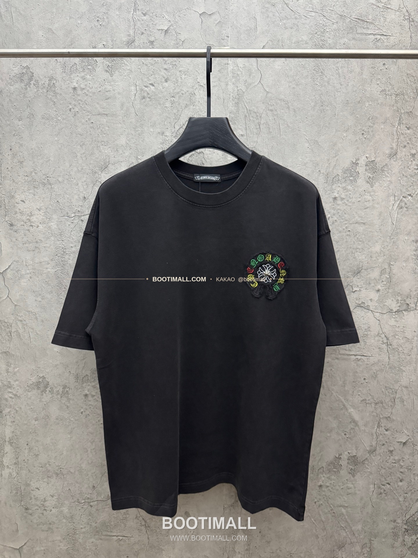 크롬하츠 2026SS 헤비코튼 패치자수 워시드 루즈핏 반팔 티셔츠 Chrome Hearts 2026 SS Heavy Cotton Patch Embroidery Washed Loose Fit Short Sleeve T-Shirt 6624 1