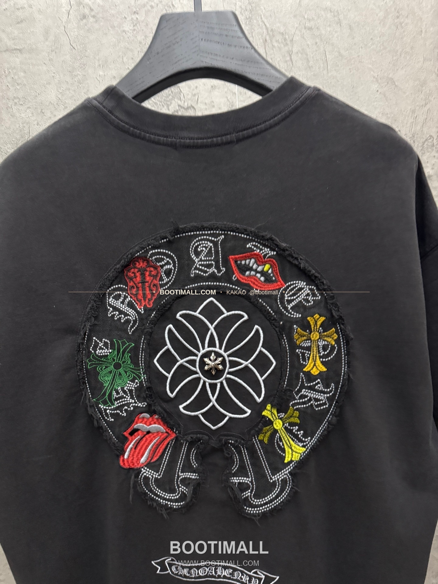 크롬하츠 2026SS 헤비코튼 패치자수 워시드 루즈핏 반팔 티셔츠 Chrome Hearts 2026 SS Heavy Cotton Patch Embroidery Washed Loose Fit Short Sleeve T-Shirt 6624 7