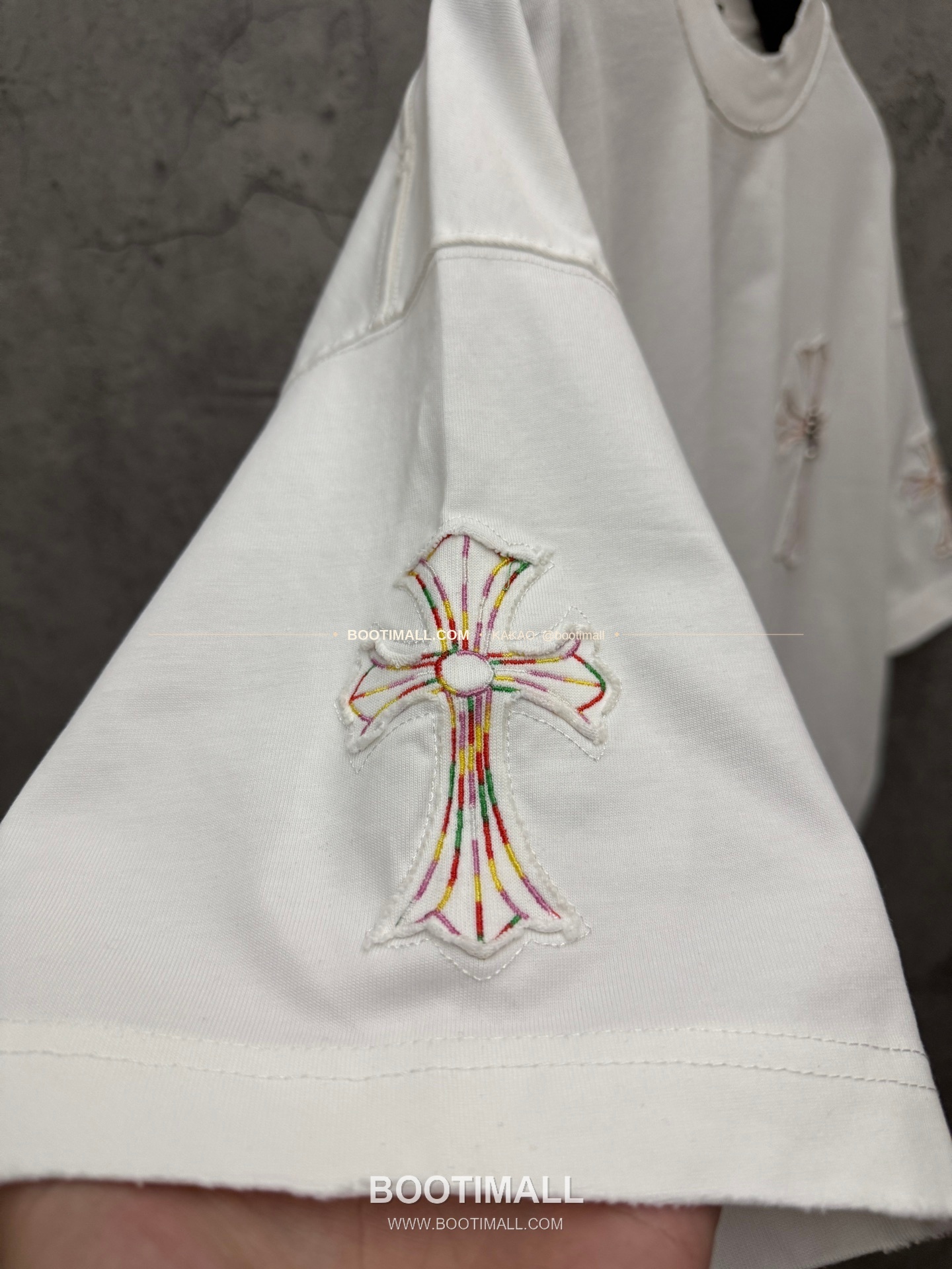 크롬하츠 2026SS 헤비코튼 멀티컬러자수 패치 루즈핏 반팔 티셔츠 Chrome Hearts 2026 SS Heavy Cotton Multicolor Embroidery Patch Loose Fit Short Sleeve T-Shirt 5223 6