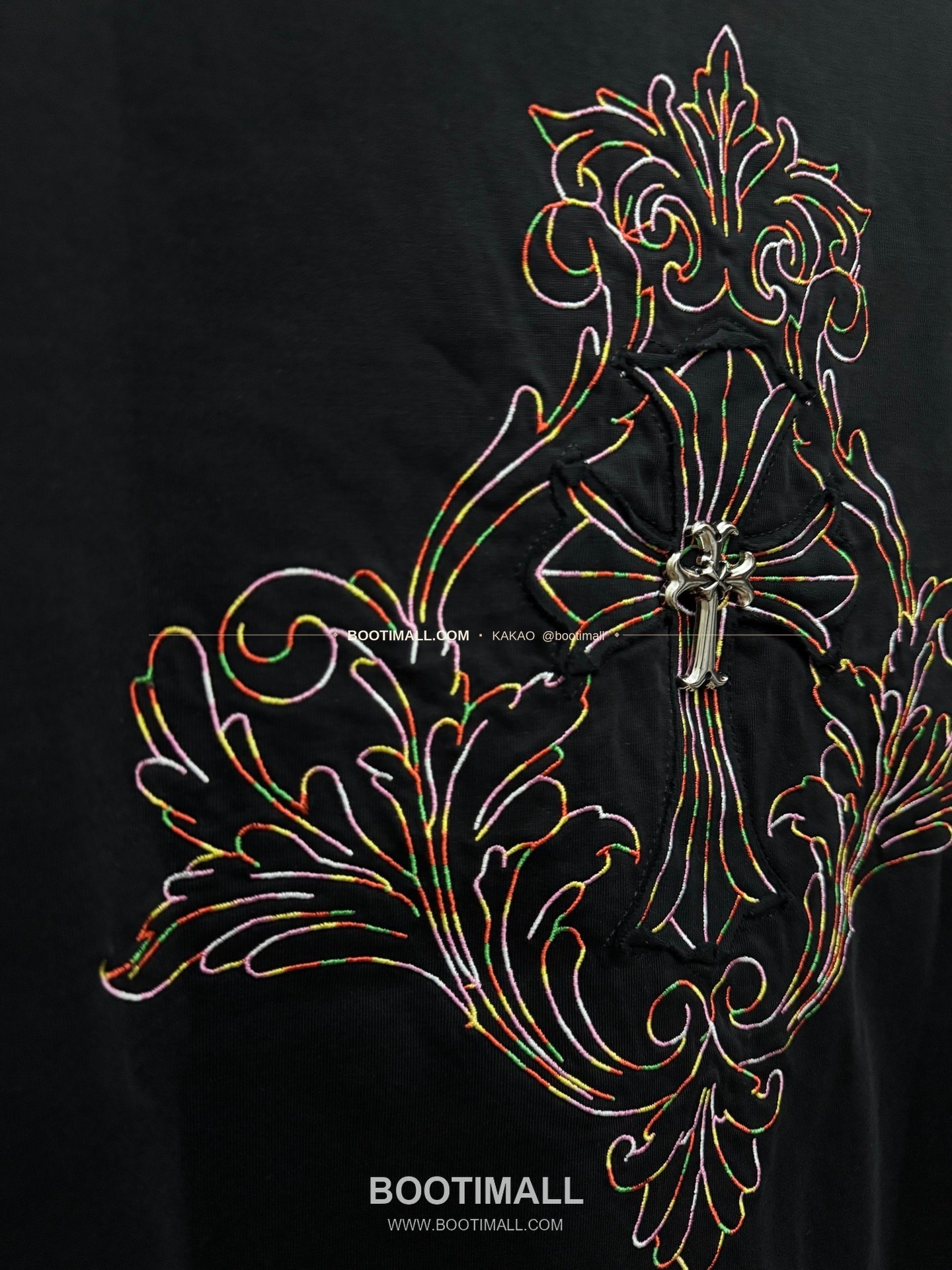 크롬하츠 2026SS 헤비코튼 멀티컬러자수 패치 루즈핏 반팔 티셔츠 Chrome Hearts 2026 SS Heavy Cotton Multicolor Embroidery Patch Loose Fit Short Sleeve T-Shirt 5223 8