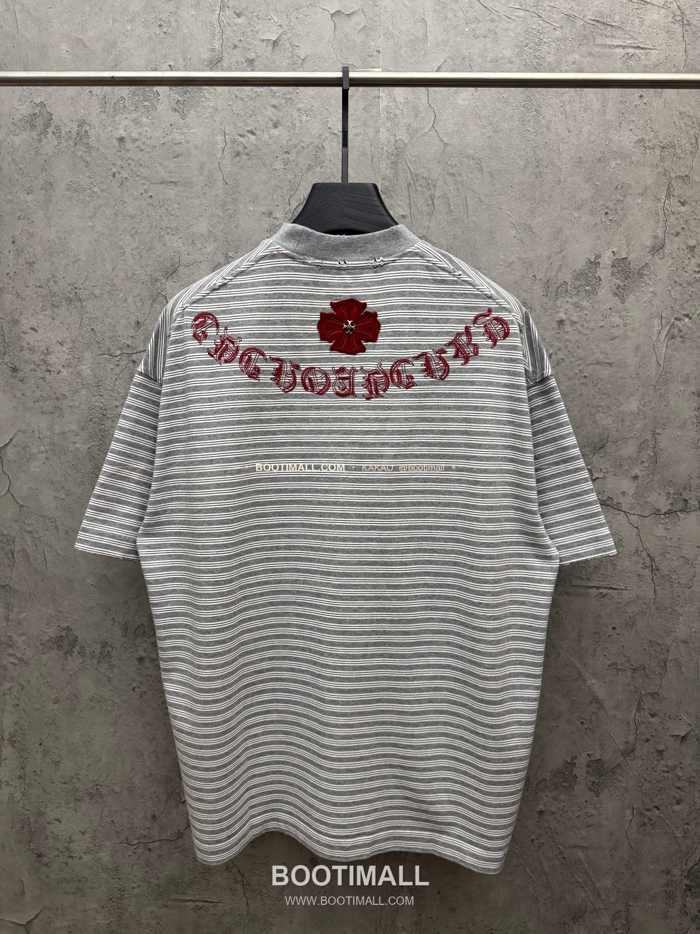 크롬하츠 2026SS 헤비코튼 스트라이프 패치자수 루즈핏 반팔 티셔츠 Chrome Hearts 2026 SS Heavy Cotton Stripe Patch Embroidery Loose Fit Short Sleeve T-Shirt 5213 2