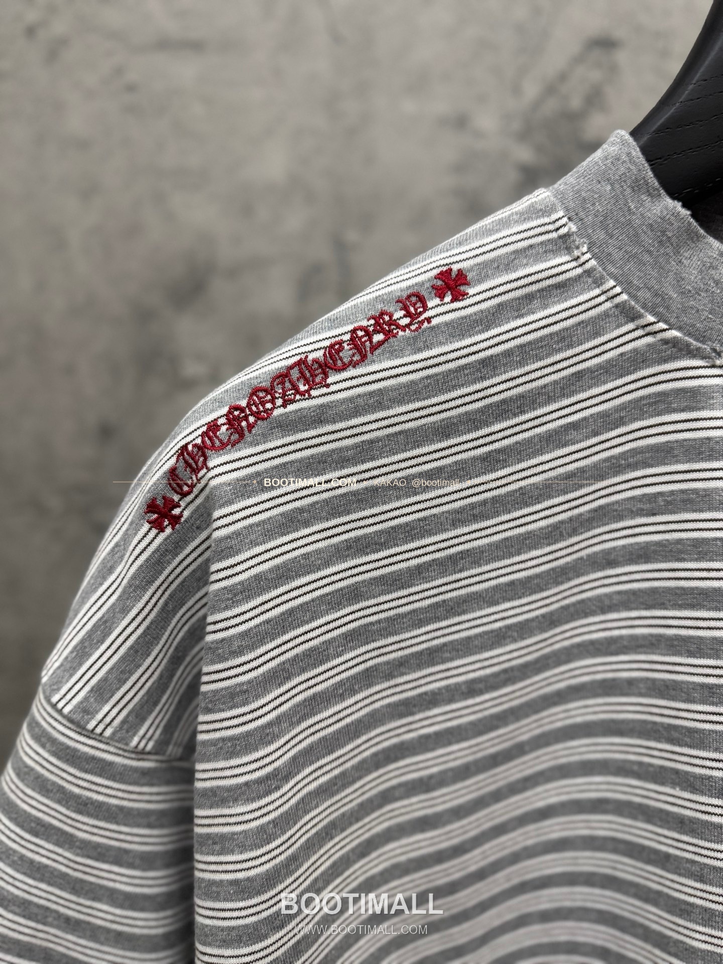 크롬하츠 2026SS 헤비코튼 스트라이프 패치자수 루즈핏 반팔 티셔츠 Chrome Hearts 2026 SS Heavy Cotton Stripe Patch Embroidery Loose Fit Short Sleeve T-Shirt 5213 6