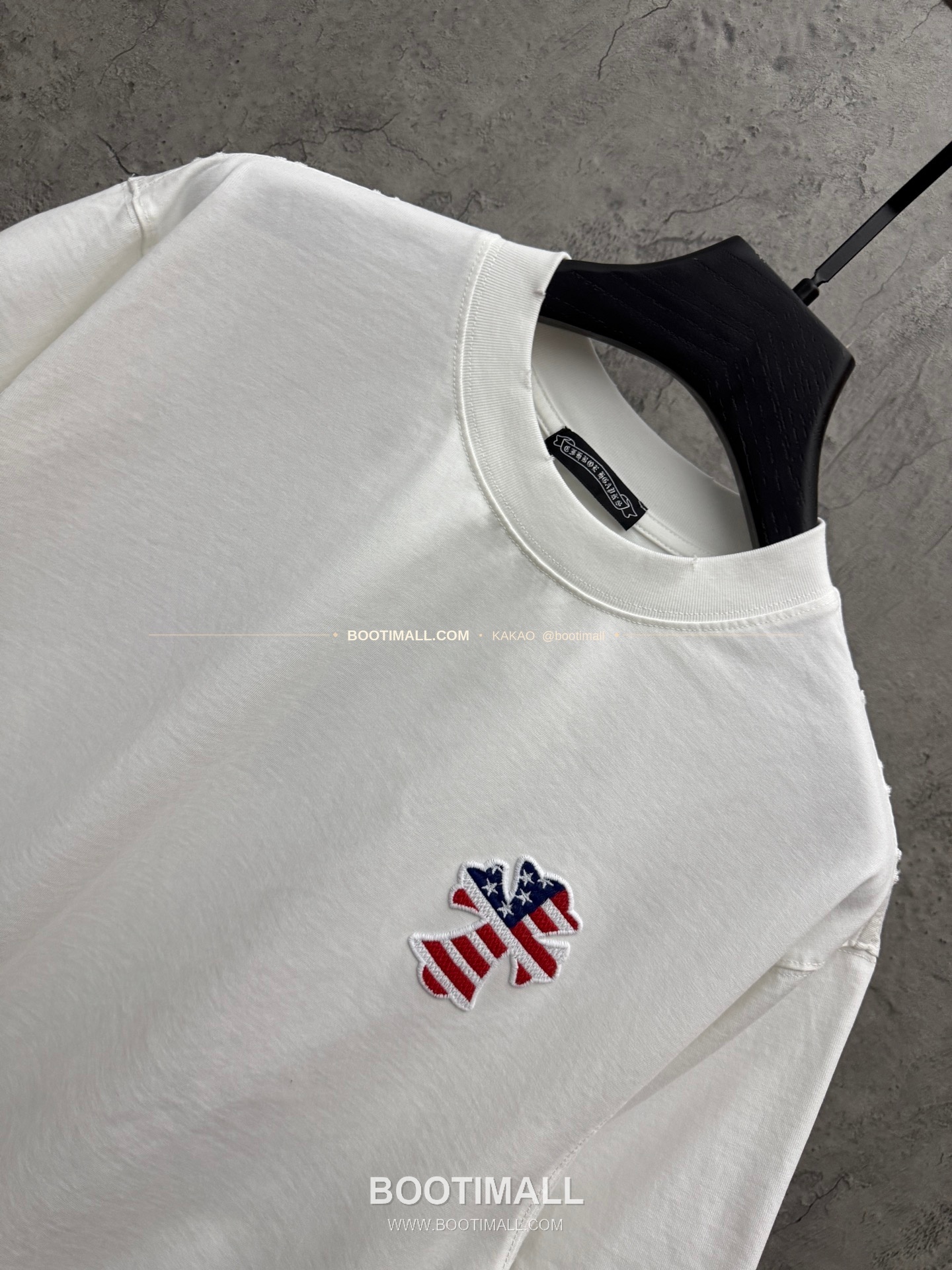 크롬하츠 2026SS 헤비코튼 3D홀자수 크로스 루즈핏 반팔 티셔츠 Chrome Hearts 2026 SS Heavy Cotton 3D Hollow Embroidery Cross Loose Fit Short Sleeve T-Shirt 9615 3