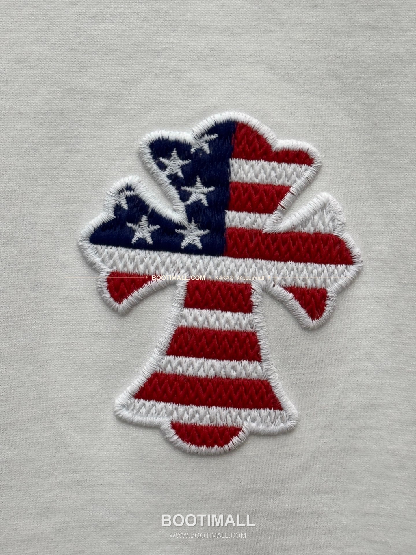 크롬하츠 2026SS 헤비코튼 3D홀자수 크로스 루즈핏 반팔 티셔츠 Chrome Hearts 2026 SS Heavy Cotton 3D Hollow Embroidery Cross Loose Fit Short Sleeve T-Shirt 9615 6