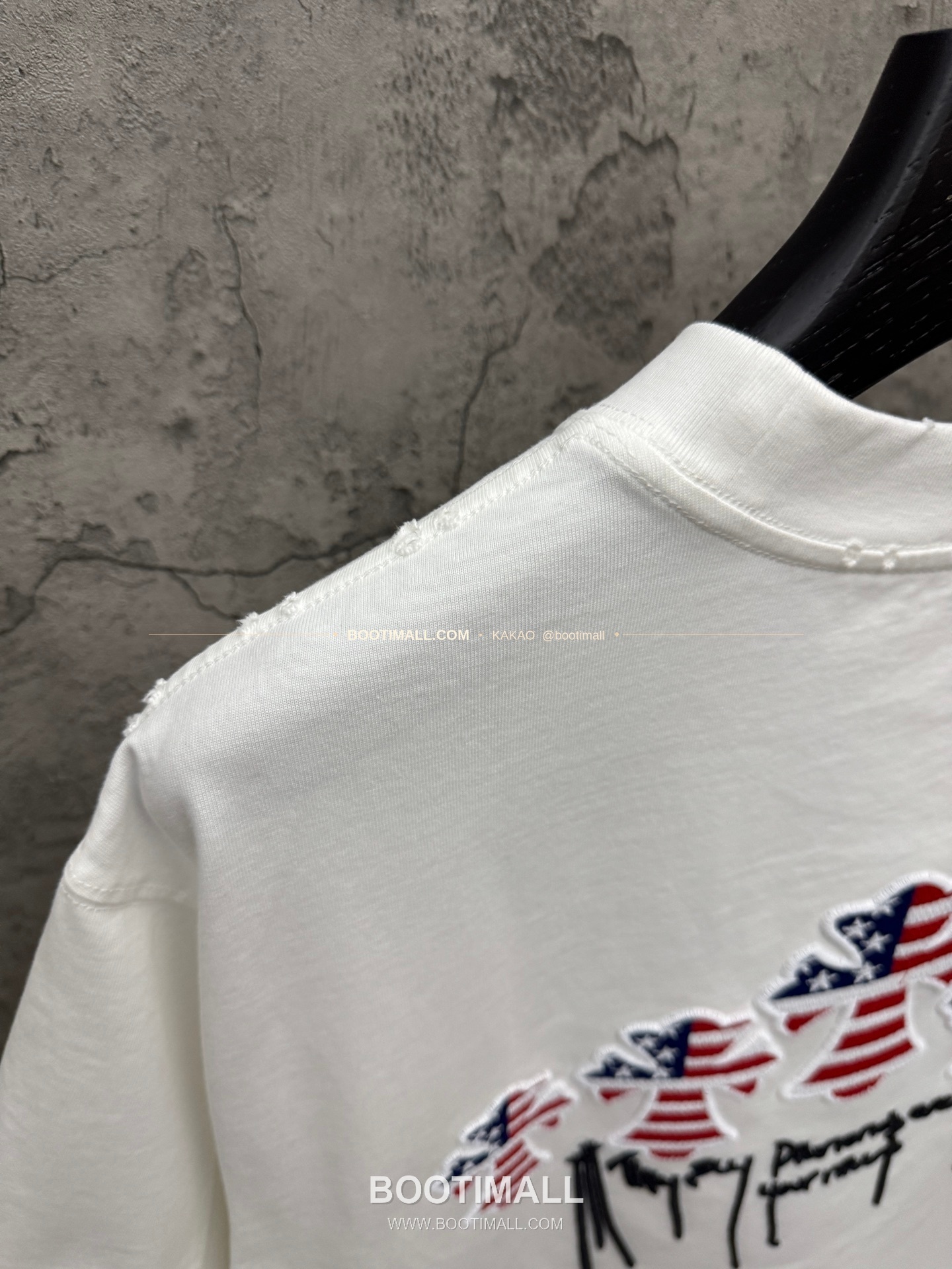 크롬하츠 2026SS 헤비코튼 3D홀자수 크로스 루즈핏 반팔 티셔츠 Chrome Hearts 2026 SS Heavy Cotton 3D Hollow Embroidery Cross Loose Fit Short Sleeve T-Shirt 9615 9