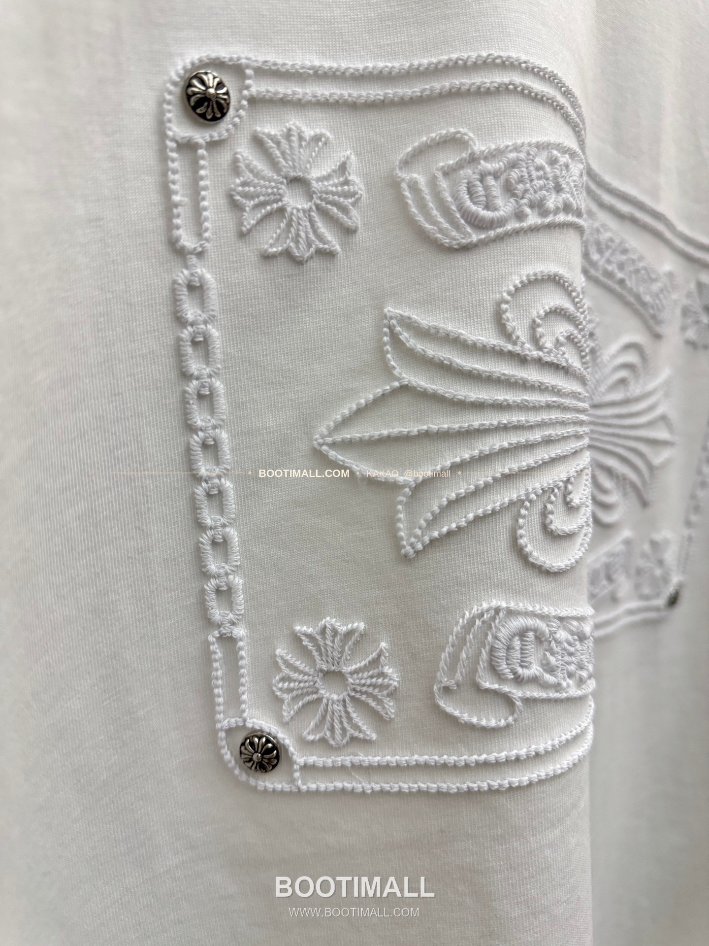 크롬하츠 2026SS 헤비코튼 아치크로스 3D홀자수 루즈핏 반팔 티셔츠 Chrome Hearts 2026 SS Heavy Cotton Arch Cross 3D Hollow Embroidery Loose Fit Short Sleeve T-Shirt 9616 7