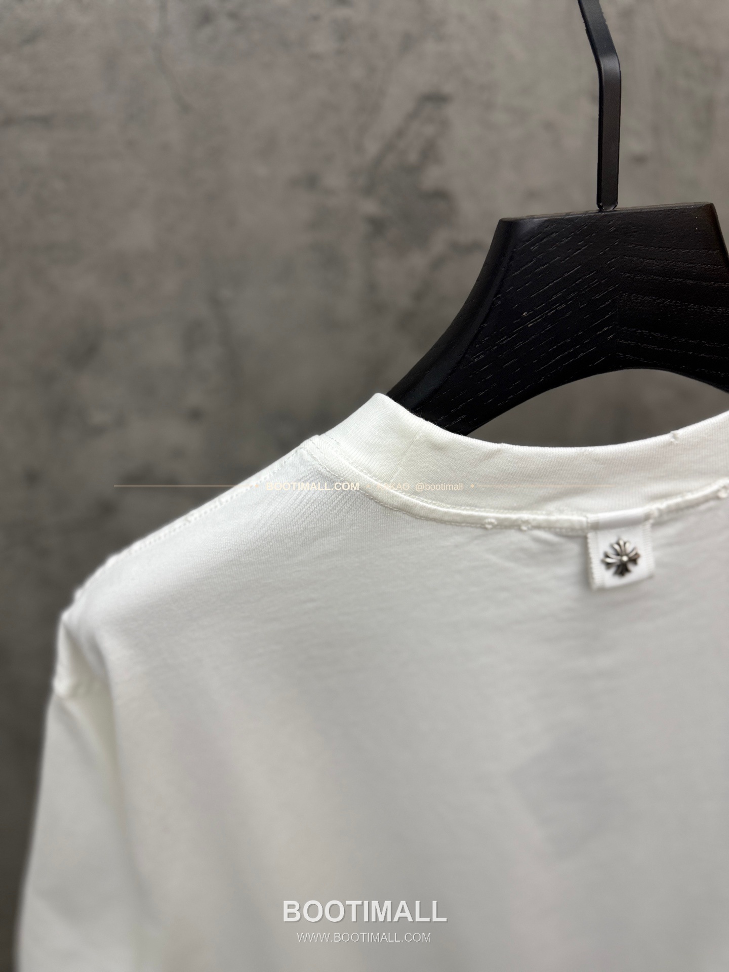 크롬하츠 2026SS 헤비코튼 아치크로스 3D홀자수 루즈핏 반팔 티셔츠 Chrome Hearts 2026 SS Heavy Cotton Arch Cross 3D Hollow Embroidery Loose Fit Short Sleeve T-Shirt 9616 9