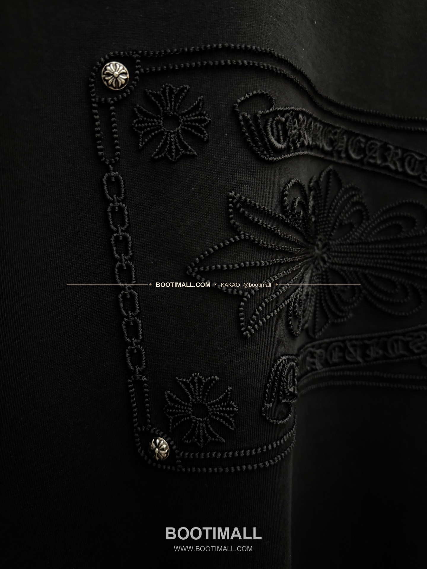 크롬하츠 2026SS 헤비코튼 아치크로스 3D홀자수 루즈핏 반팔 티셔츠 Chrome Hearts 2026 SS Heavy Cotton Arch Cross 3D Hollow Embroidery Loose Fit Short Sleeve T-Shirt 9616 7