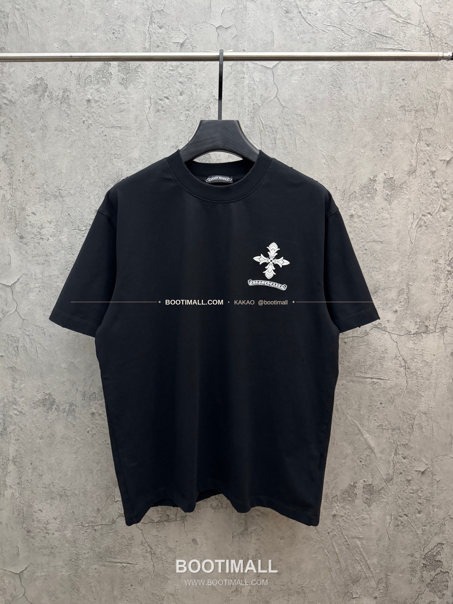 크롬하츠 2026SS 헤비코튼 UV변색 3D자수 루즈핏 반팔 티셔츠 Chrome Hearts 2026 SS Heavy Cotton UV Color Changing 3D Embroidery Loose Fit Short Sleeve T-Shirt 9619 1