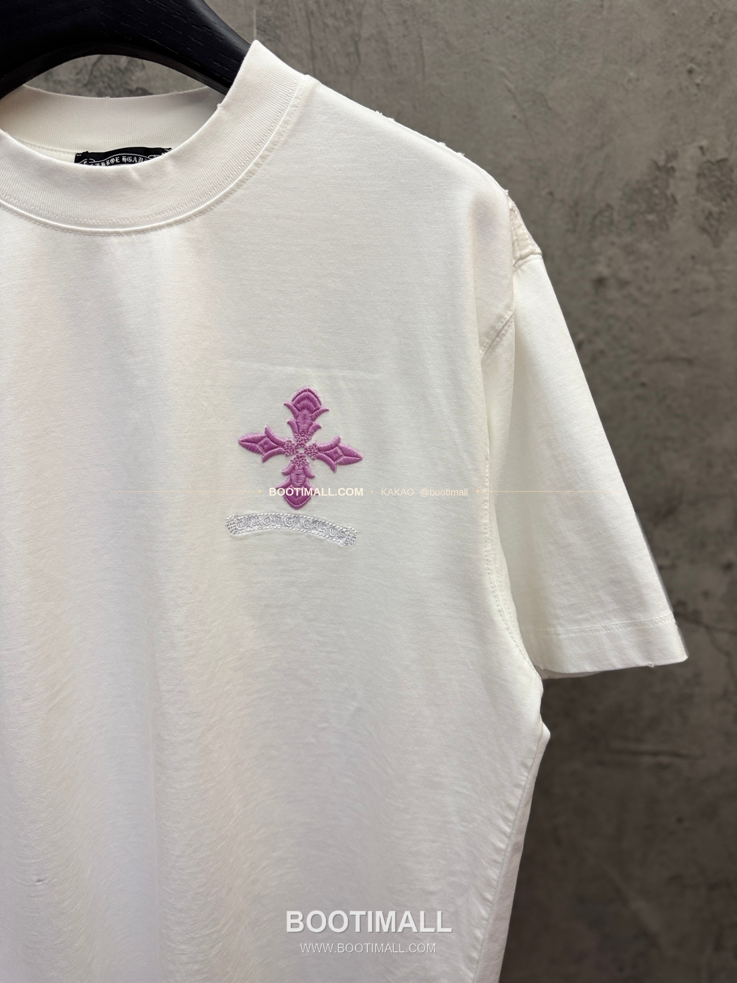 크롬하츠 2026SS 헤비코튼 UV변색 3D자수 루즈핏 반팔 티셔츠 Chrome Hearts 2026 SS Heavy Cotton UV Color Changing 3D Embroidery Loose Fit Short Sleeve T-Shirt 9619 5