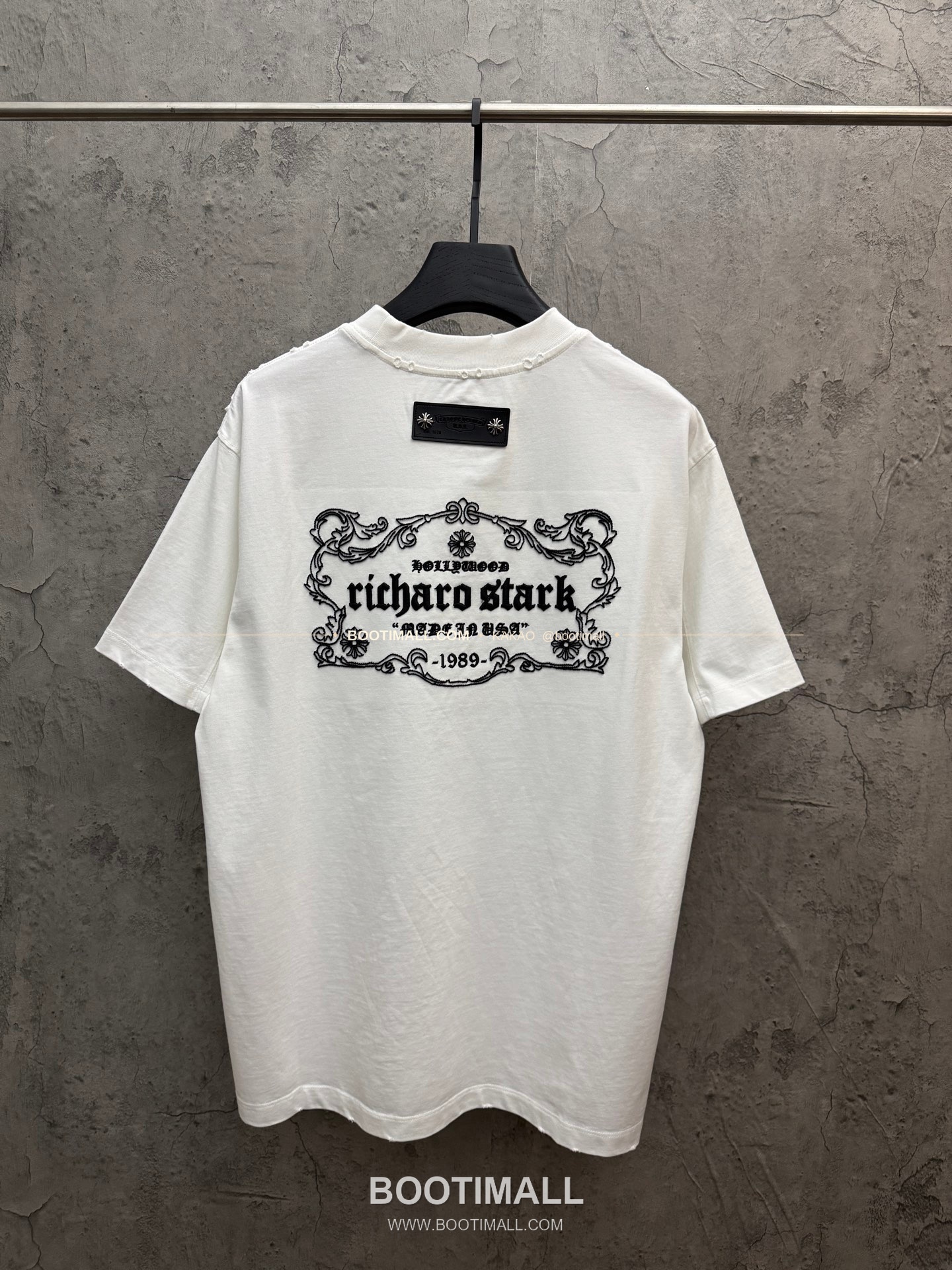 크롬하츠 2026SS 헤비코튼 아치크로스 3D홀자수 루즈핏 반팔 티셔츠 Chrome Hearts 2026 SS Heavy Cotton Arch Cross 3D Hollow Embroidery Loose Fit Short Sleeve T-Shirt 9617 2