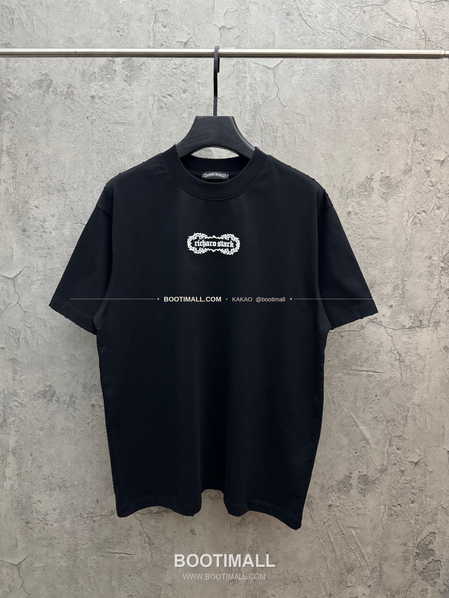 크롬하츠 2026SS 헤비코튼 아치크로스 3D홀자수 루즈핏 반팔 티셔츠 Chrome Hearts 2026 SS Heavy Cotton Arch Cross 3D Hollow Embroidery Loose Fit Short Sleeve T-Shirt 9617 1