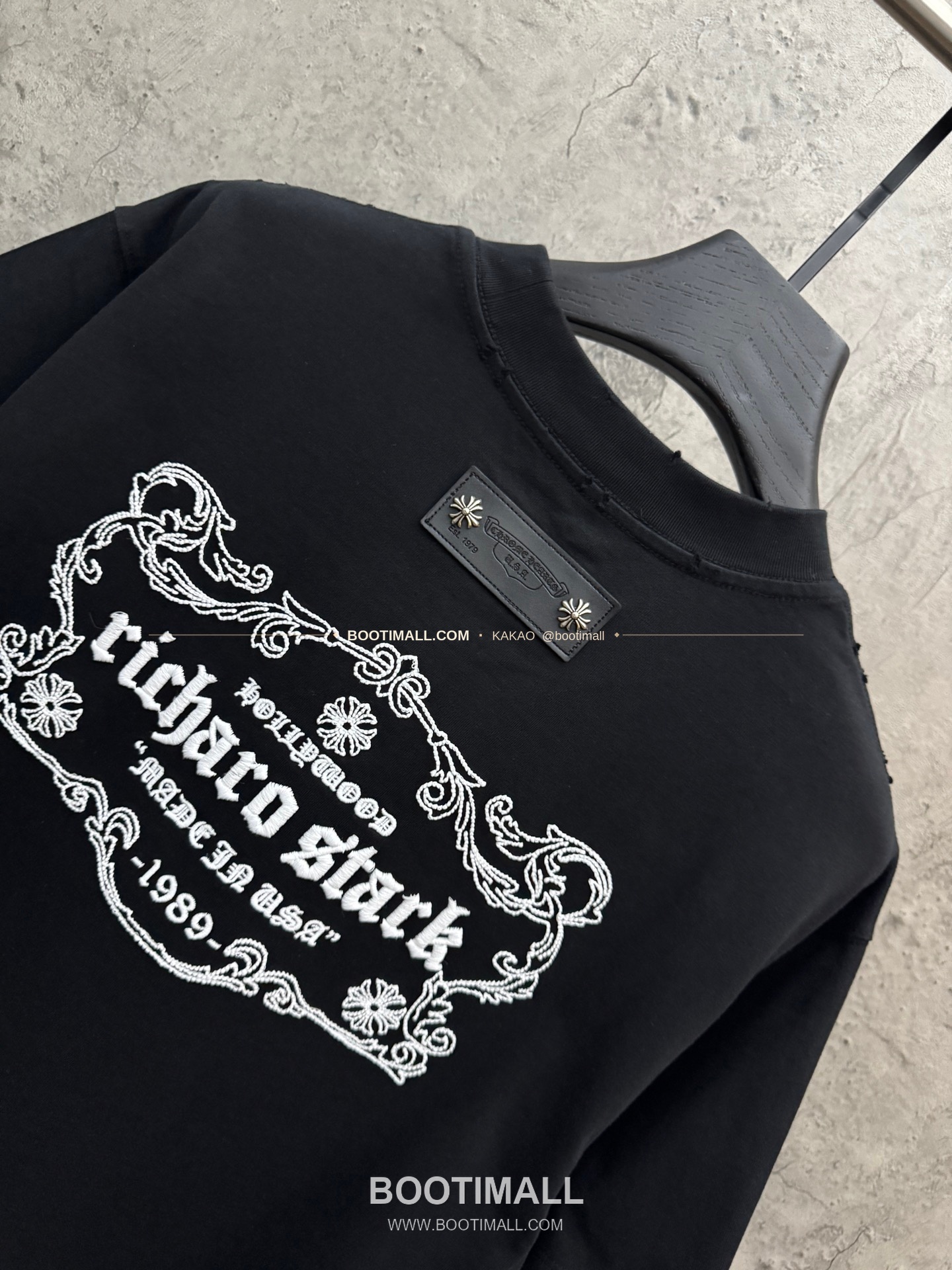 크롬하츠 2026SS 헤비코튼 아치크로스 3D홀자수 루즈핏 반팔 티셔츠 Chrome Hearts 2026 SS Heavy Cotton Arch Cross 3D Hollow Embroidery Loose Fit Short Sleeve T-Shirt 9617 4