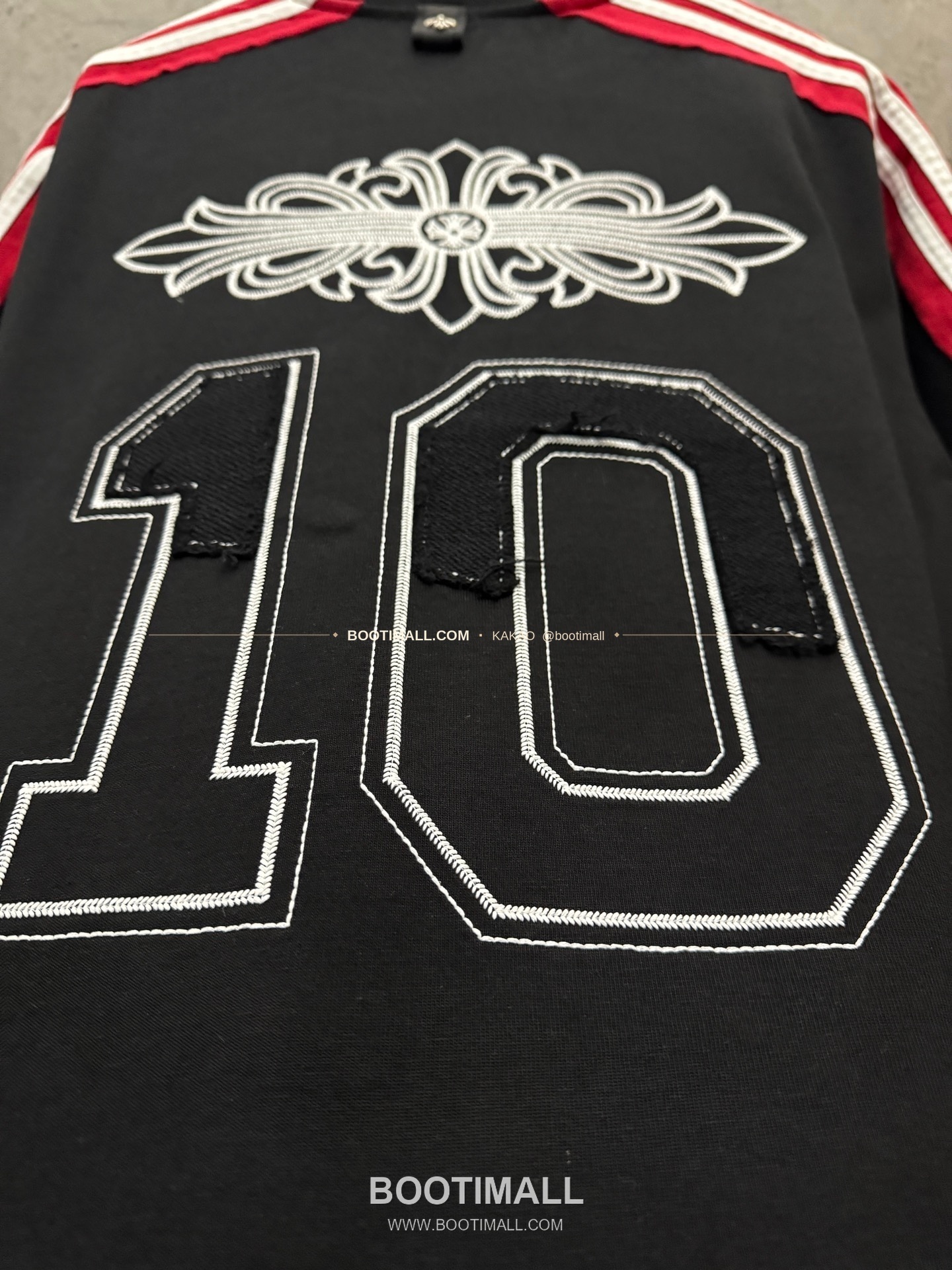 크롬하츠 2026SS 헤비코튼 크로스패치자수 컬러블록 루즈핏 반팔 티셔츠 Chrome Hearts 2026 SS Heavy Cotton Cross Patch Embroidery Color Block Loose Fit Short Sleeve T-Shirt 9609 8