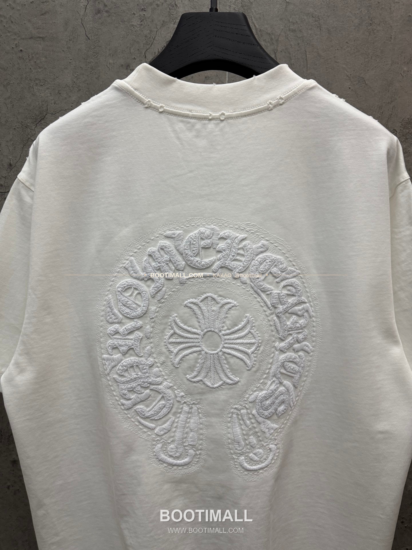 크롬하츠 2026SS 헤비코튼 UV변색 호스슈 3D홀자수 루즈핏 반팔 티셔츠 Chrome Hearts 2026 SS Heavy Cotton UV Color Changing Horseshoe 3D Hollow Embroidery Loose Fit Short Sleeve T-Shirt 9606 7