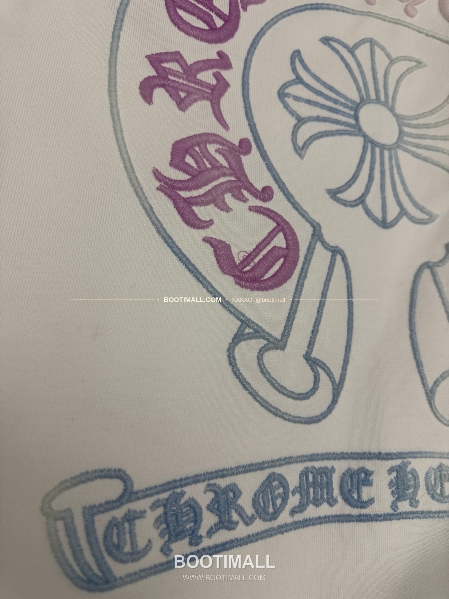 크롬하츠 2026SS 헤비코튼 UV변색 호스슈 3D자수 루즈핏 반팔 티셔츠 Chrome Hearts 2026 SS Heavy Cotton UV Color Changing Horseshoe 3D Embroidery Loose Fit Short Sleeve T-Shirt 9602 7