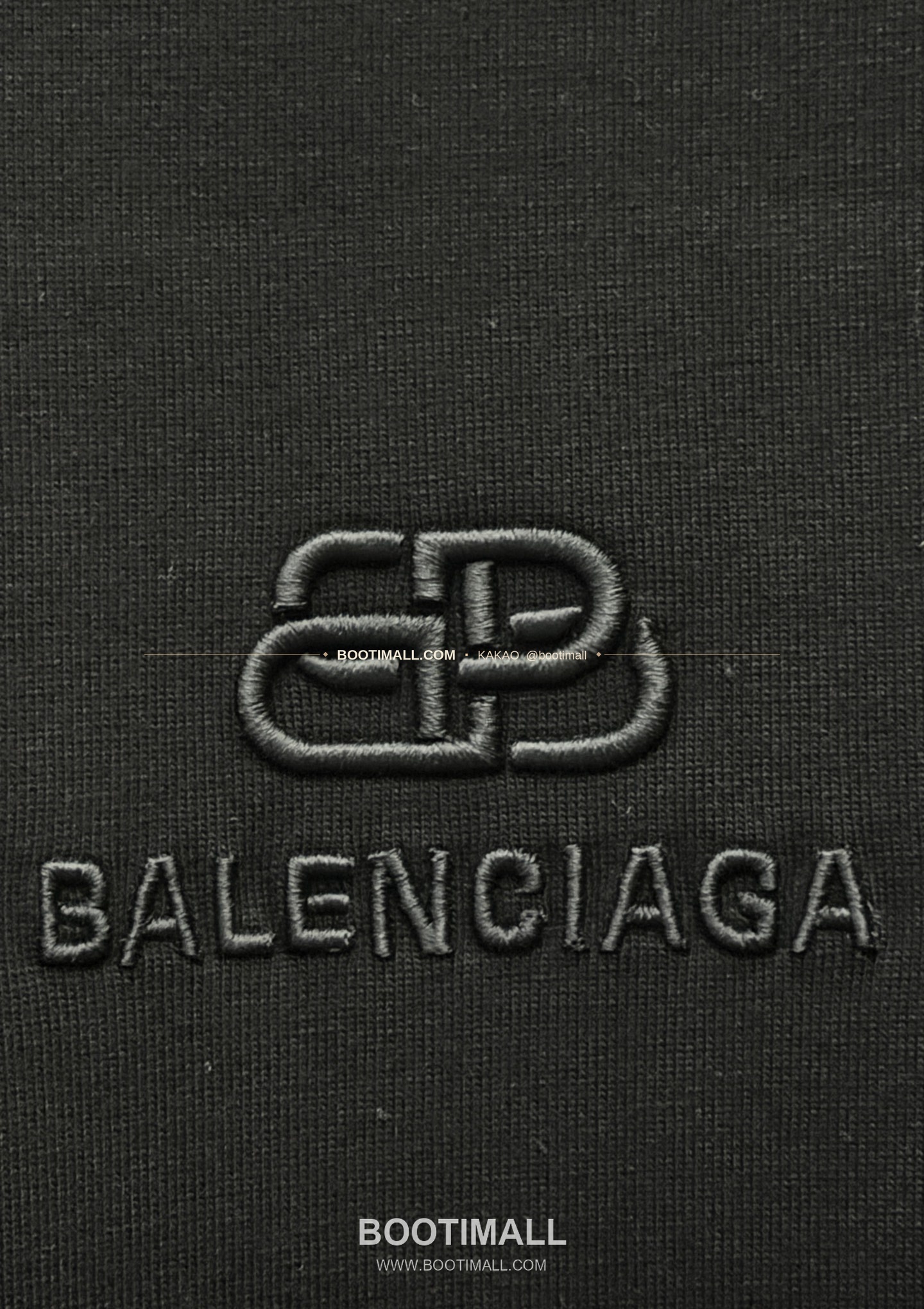 발렌시아가 2026SS 헤비코튼 아치 3D홀자수 루즈핏 반팔 티셔츠 Balenciaga 2026 SS Heavy Cotton Arch 3D Hollow Embroidery Loose Fit Short Sleeve T-Shirt 8601 6