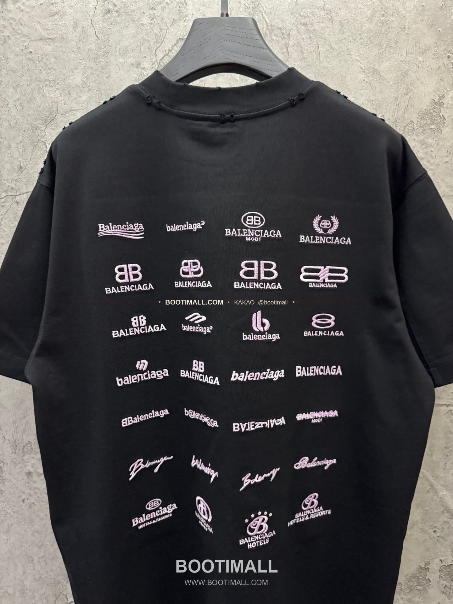 발렌시아가 2026SS 헤비코튼 UV변색 3D자수 루즈핏 반팔 티셔츠 Balenciaga 2026 SS Heavy Cotton UV Color Changing 3D Embroidery Loose Fit Short Sleeve T-Shirt 8602 6