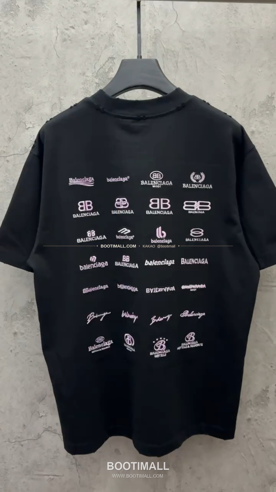 발렌시아가 2026SS 헤비코튼 UV변색 3D자수 루즈핏 반팔 티셔츠 Balenciaga 2026 SS Heavy Cotton UV Color Changing 3D Embroidery Loose Fit Short Sleeve T-Shirt 8602 9