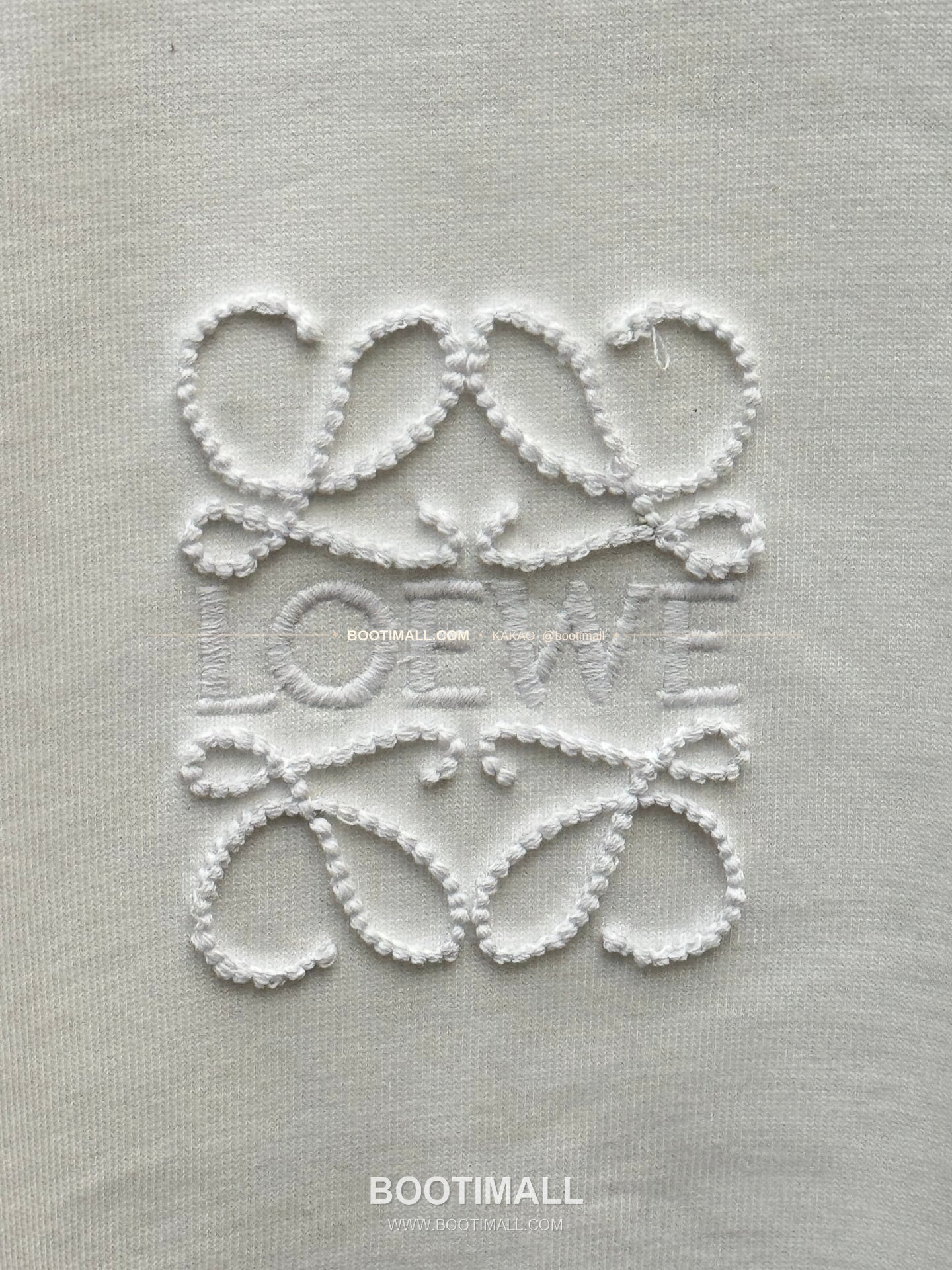 로에베 2026SS 헤비코튼 홀자수 프린지 패치 루즈핏 반팔 티셔츠 LOEWE 2026 SS Heavy Cotton Hollow Embroidery Fringe Patch Loose Fit Short Sleeve T-Shirt 9201 6