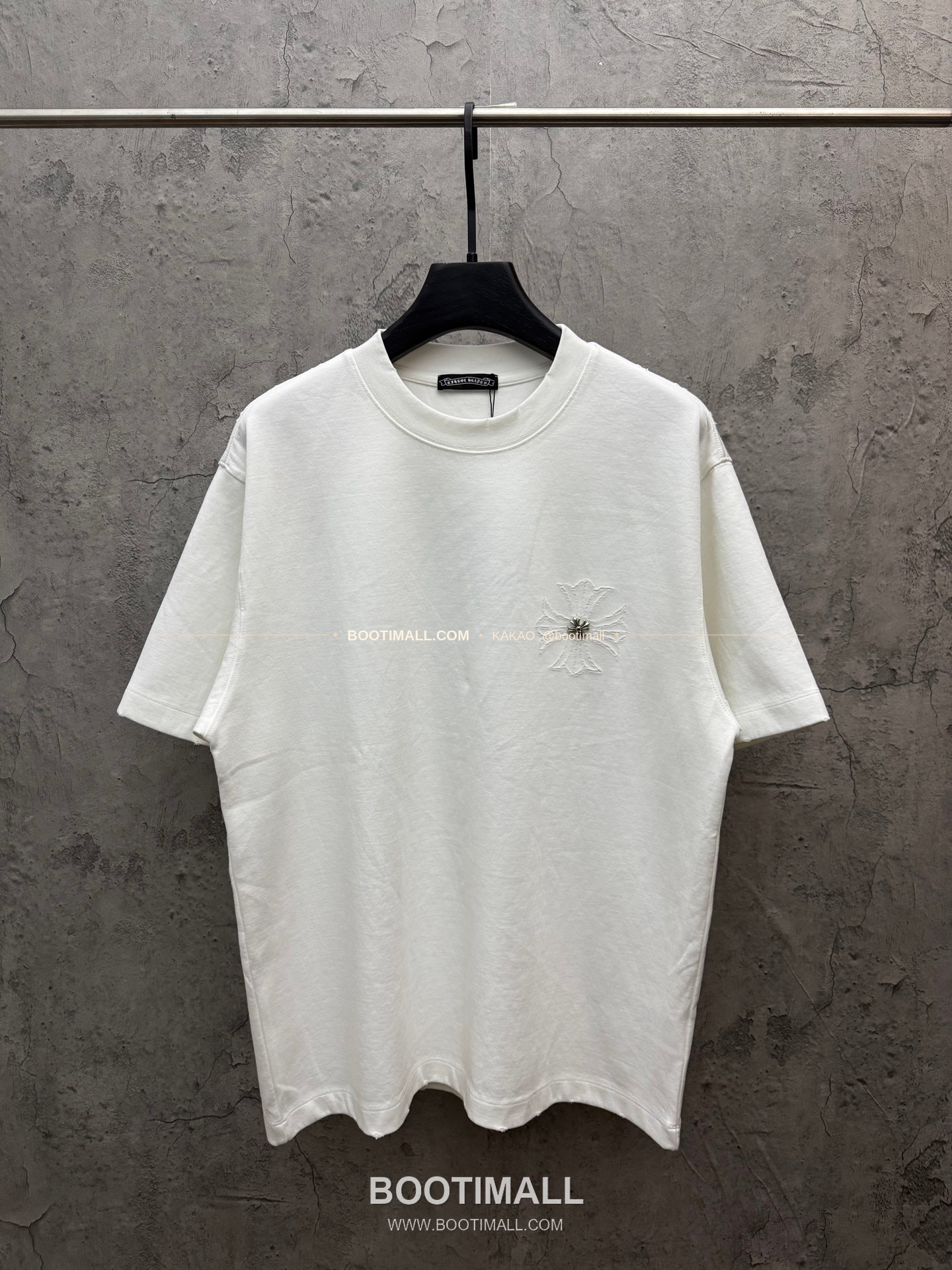 크롬하츠 2026SS 헤비코튼 번아웃가공 호스슈자수 루즈핏 반팔 티셔츠 Chrome Hearts 2026 SS Heavy Cotton Burnout Finish Horseshoe Embroidery Loose Fit Short Sleeve T-Shirt 9608 1