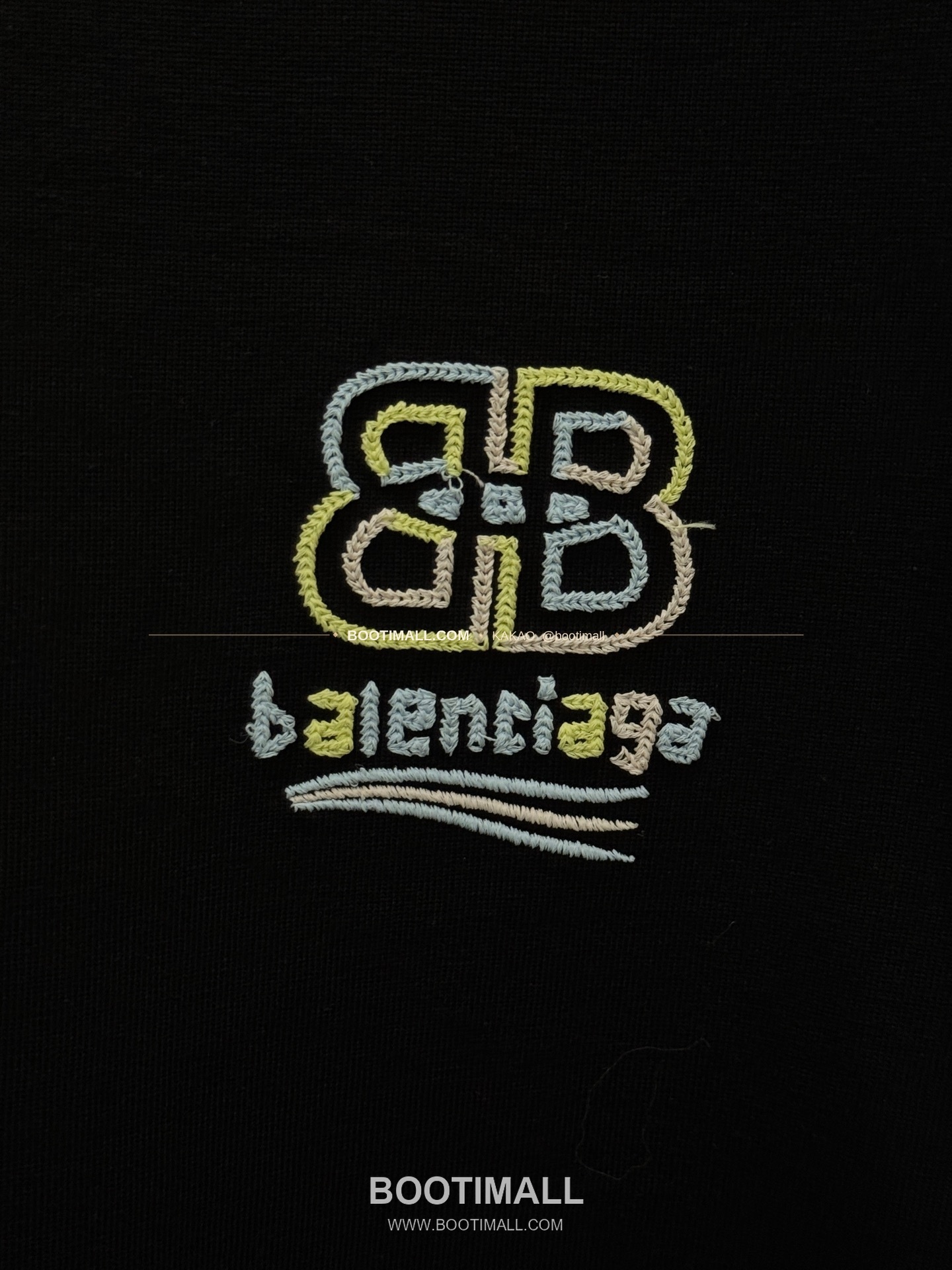 발렌시아가 2026SS 헤비코튼 컬러배색 아치 3D홀자수 루즈핏 반팔 티셔츠 Balenciaga 2026 SS Heavy Cotton Color Block Arch 3D Hollow Embroidery Loose Fit Short Sleeve T-Shirt 8606 6