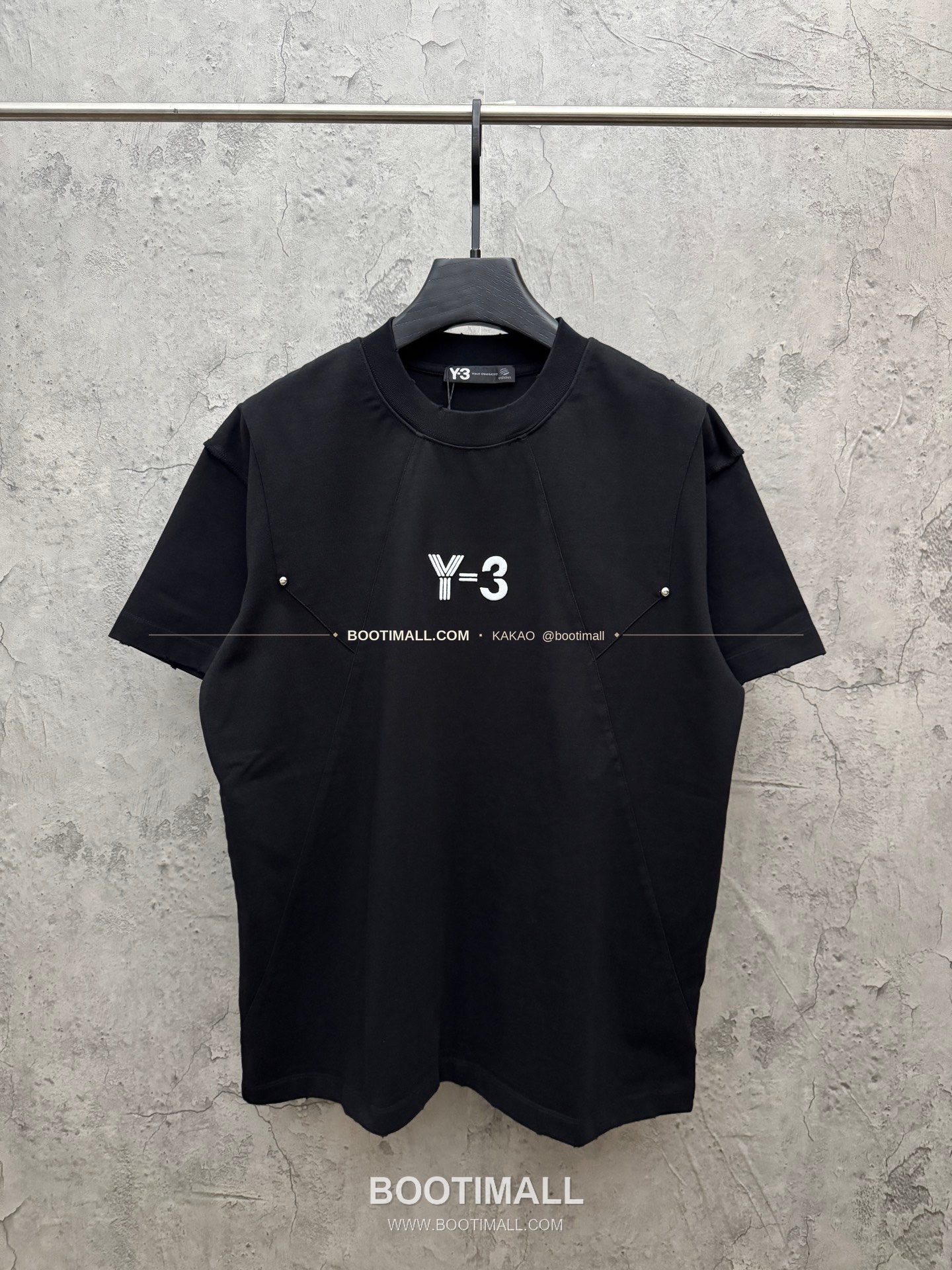 Y-3 2026SS 헤비코튼 3D홀자수 루즈핏 반팔 티셔츠 Y-3 2026 SS Heavy Cotton 3D Hollow Embroidery Loose Fit Short Sleeve T-Shirt 8202 1