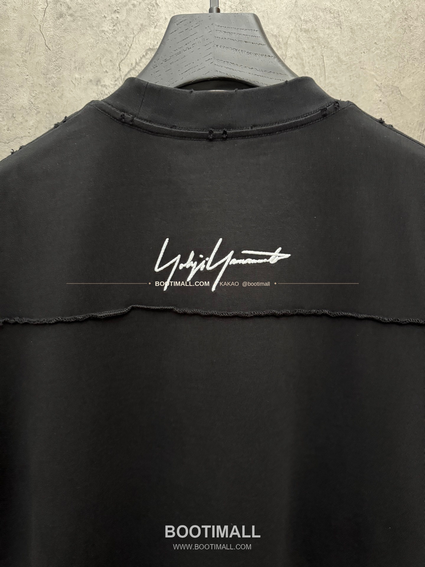 Y-3 2026SS 헤비코튼 3D홀자수 루즈핏 반팔 티셔츠 Y-3 2026 SS Heavy Cotton 3D Hollow Embroidery Loose Fit Short Sleeve T-Shirt 8202 8