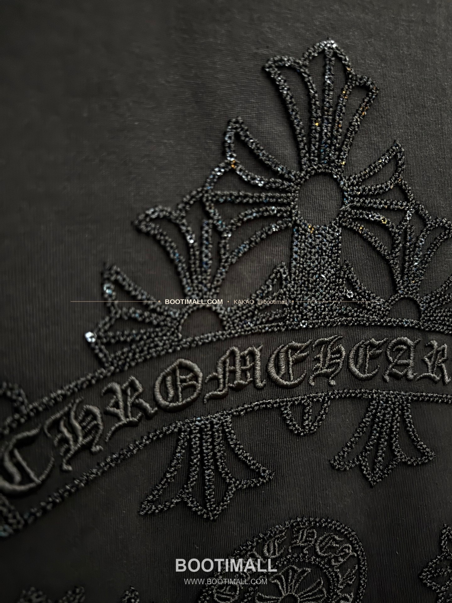 크롬하츠 2026SS 헤비코튼 스팽글 크로스 3D홀자수 루즈핏 반팔 티셔츠 Chrome Hearts 2026 SS Heavy Cotton Sequin Cross 3D Hollow Embroidery Loose Fit Short Sleeve T-Shirt 9612 8