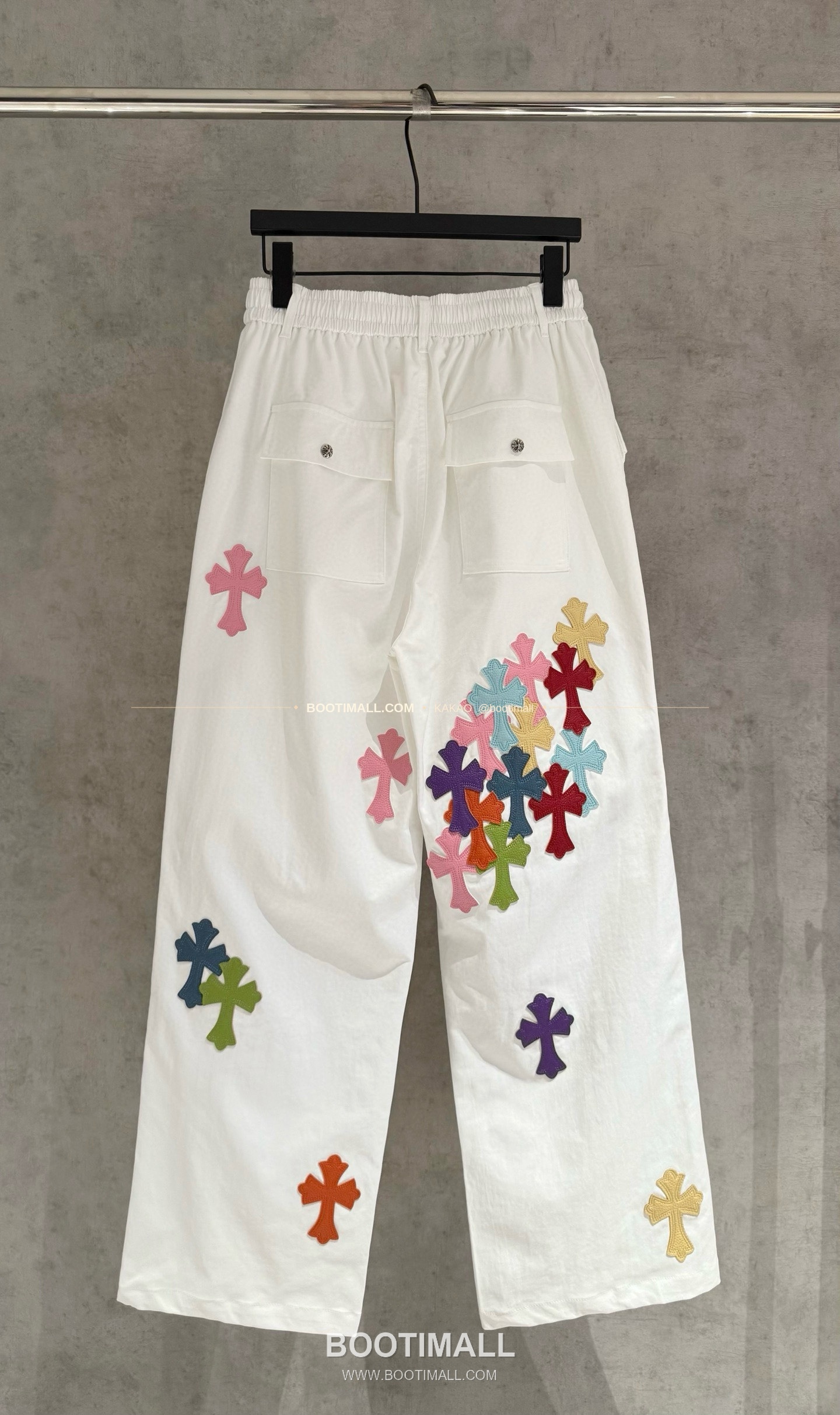 크롬하츠 헤비코튼 카프스킨 크로스패치 카고 조거팬츠 Chrome Hearts Heavy Cotton Calfskin Cross Patch Cargo Jogger Pants D44 2