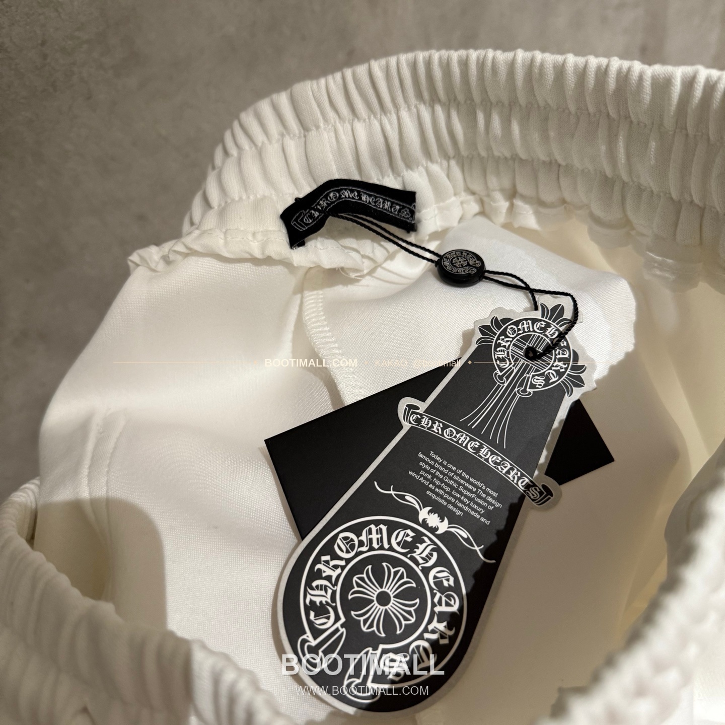 크롬하츠 헤비웨이트 진주 레더패치 루즈핏 블랙 스웨트팬츠 Chrome Hearts Heavyweight Pearl Leather Patch Loose Fit Black Sweatpants D47 7