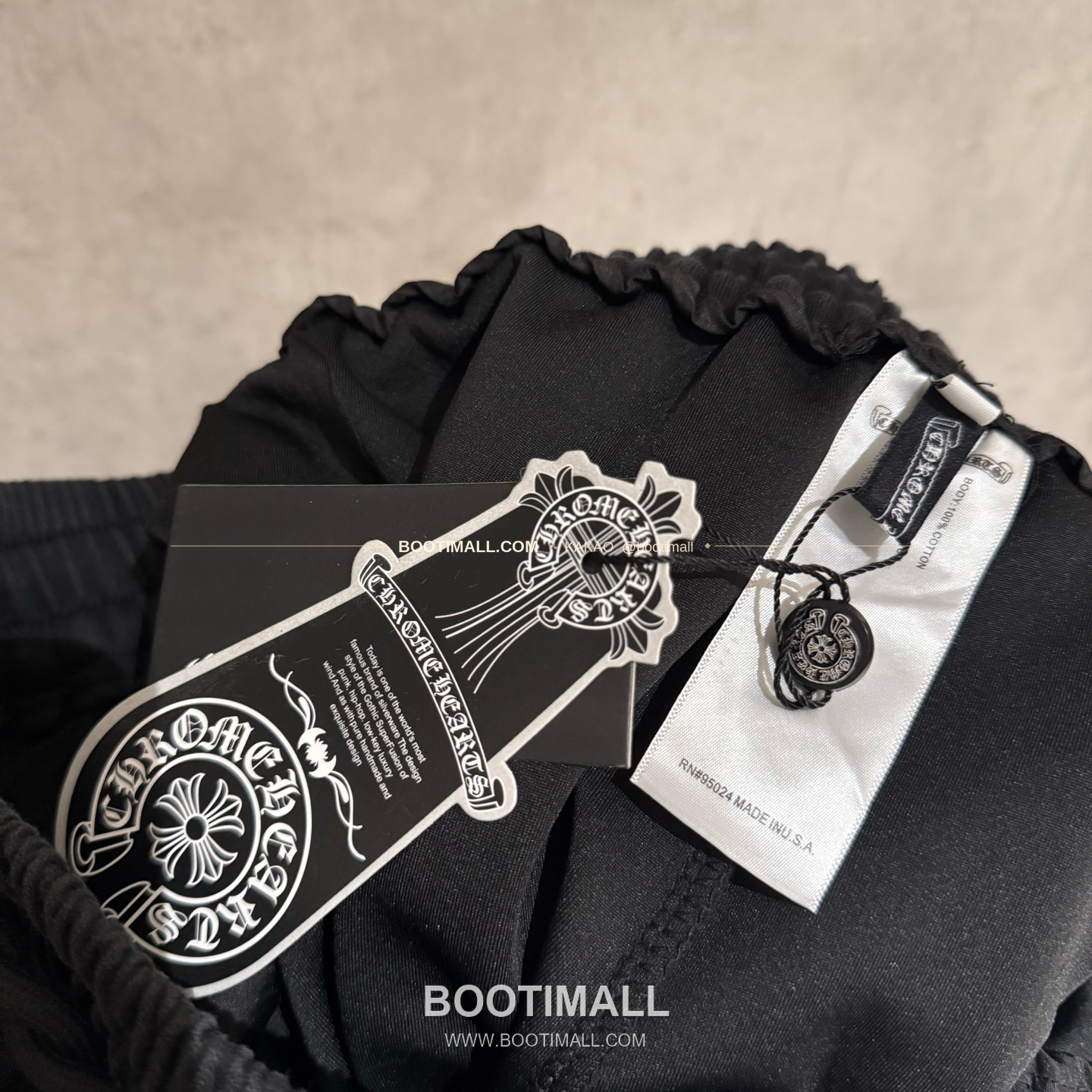 크롬하츠 헤비웨이트 핸드드로잉 레더패치 루즈핏 블랙 스웨트팬츠 Chrome Hearts Heavyweight Hand Drawn Leather Patch Loose Fit Black Sweatpants D45 7