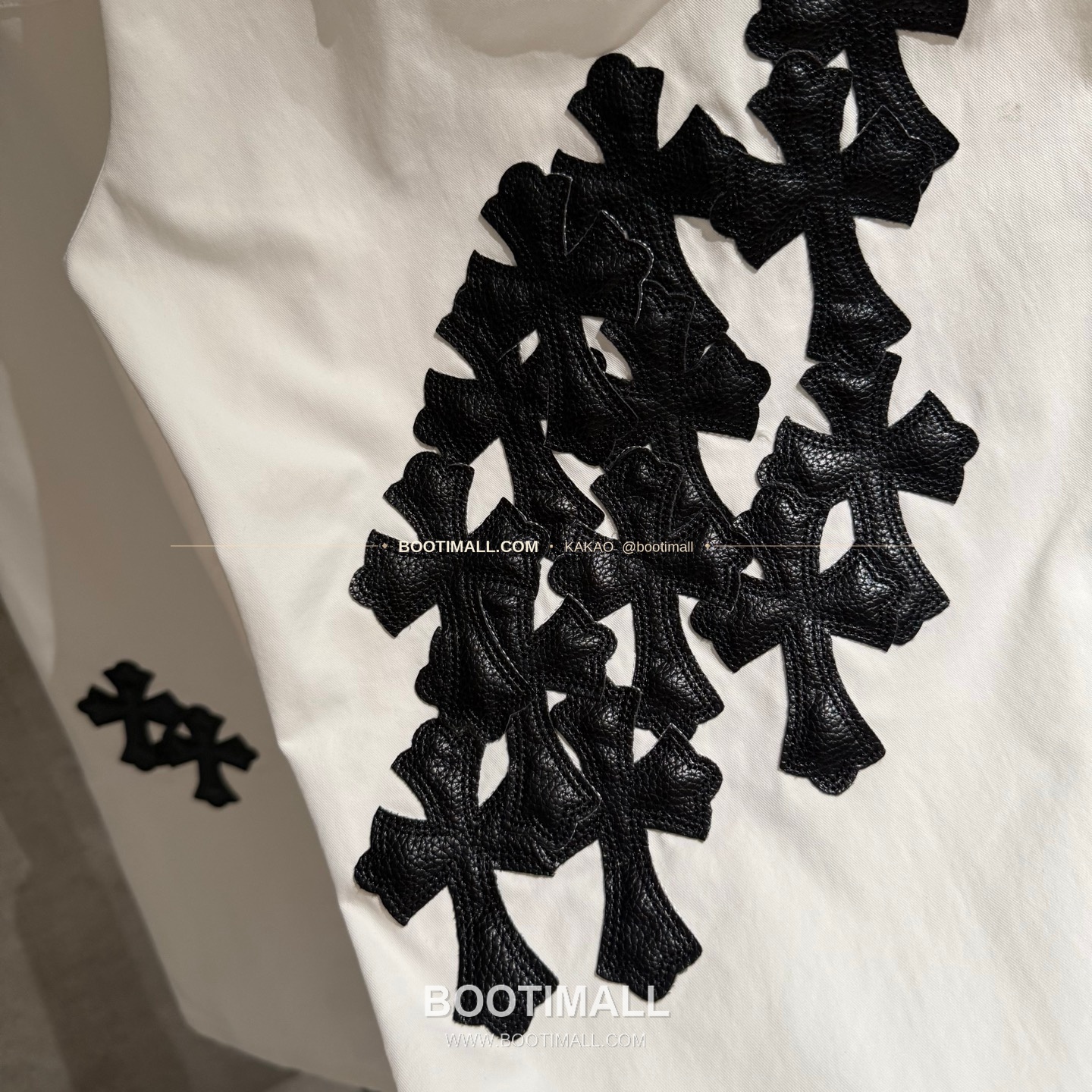 크롬하츠 헤비웨이트 멀티 크로스패치 루즈핏 블랙 카고팬츠 Chrome Hearts Heavyweight Multi Cross Patch Loose Fit Black Cargo Pants D125 7