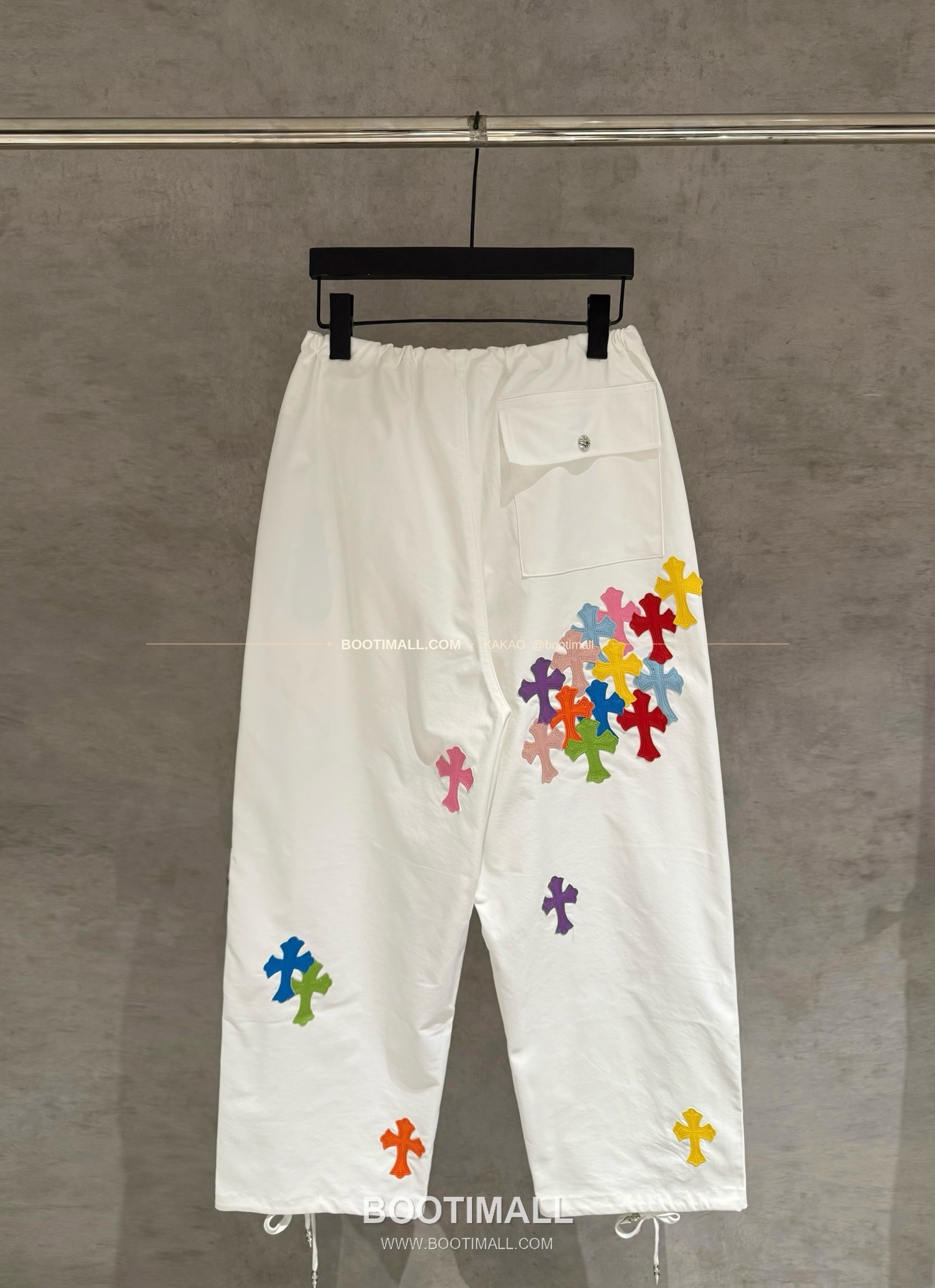 크롬하츠 헤비웨이트 멀티 크로스패치 루즈핏 카고팬츠 Chrome Hearts Heavyweight Multi Cross Patch Loose Fit Cargo Pants D222 2