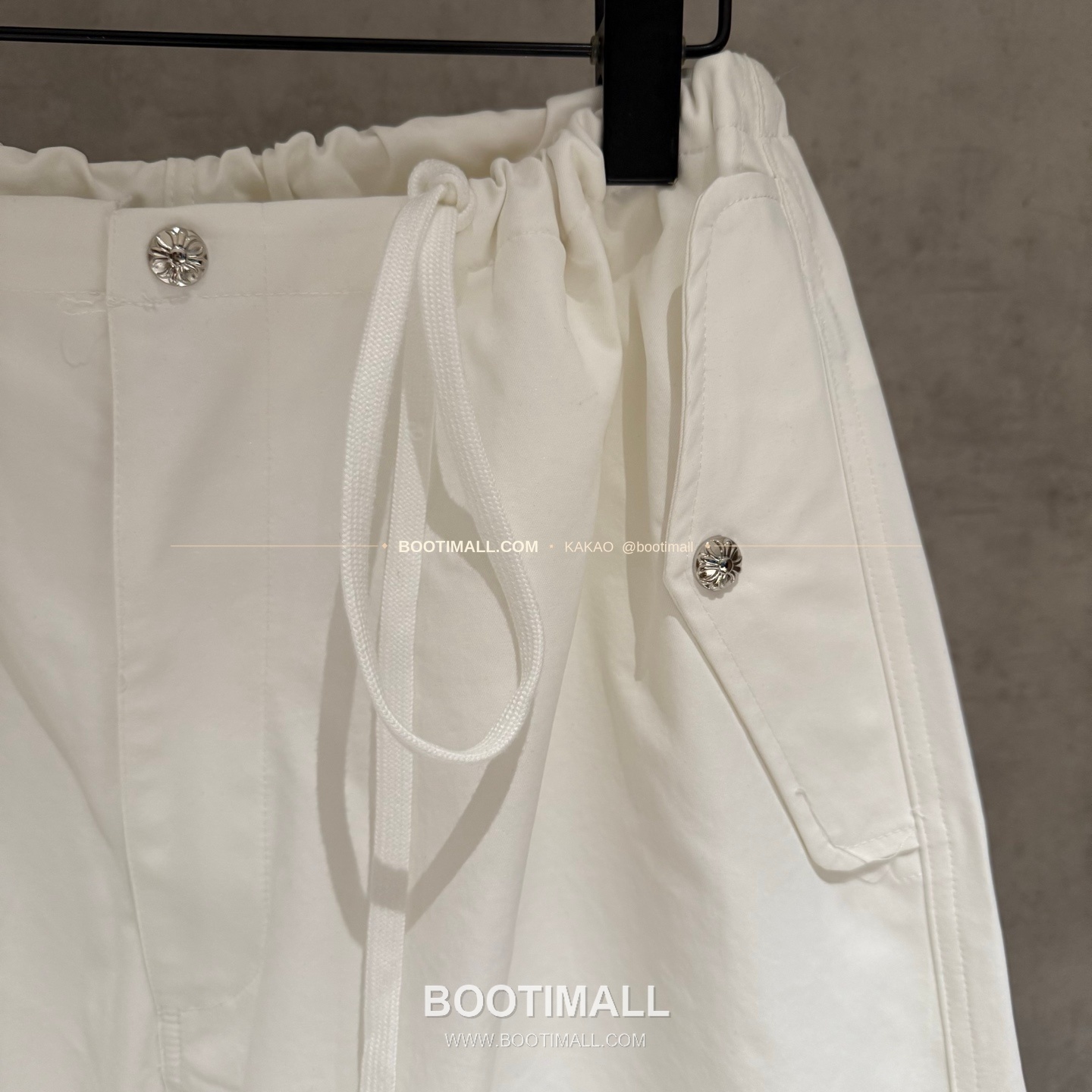 크롬하츠 헤비웨이트 멀티 크로스패치 루즈핏 카고팬츠 Chrome Hearts Heavyweight Multi Cross Patch Loose Fit Cargo Pants D222 5