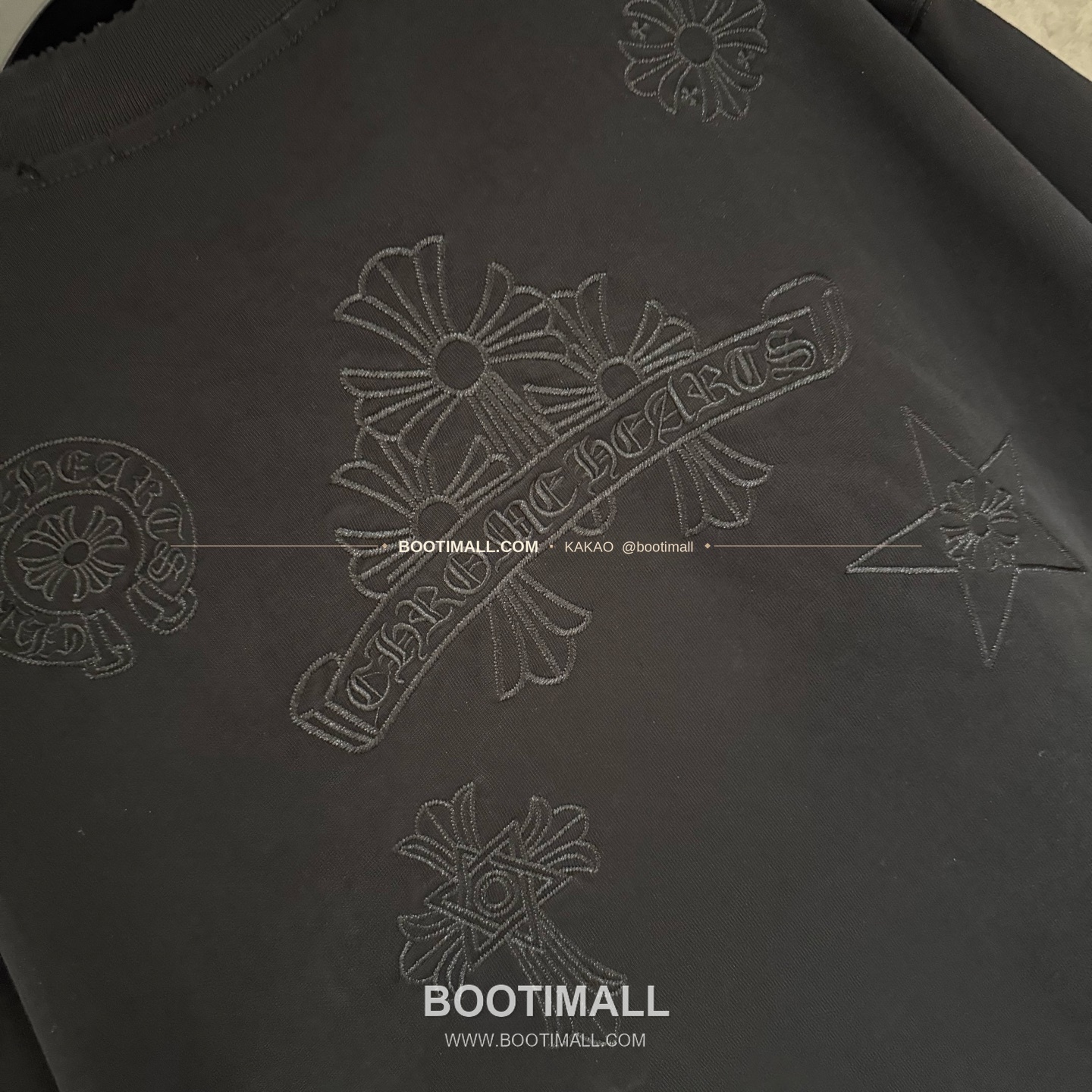 크롬하츠 헤비코튼 자수 디스트로이드 루즈핏 블랙 반팔 티셔츠 Chrome Hearts Heavy Cotton Embroidered Distressed Loose Fit Black T-Shirt K213 7