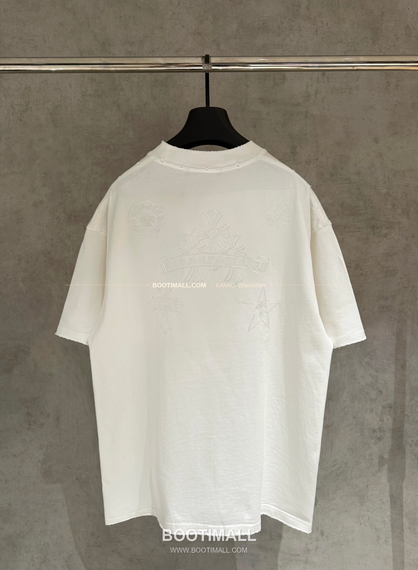 크롬하츠 헤비코튼 자수 디스트로이드 루즈핏 블랙 반팔 티셔츠 Chrome Hearts Heavy Cotton Embroidered Distressed Loose Fit Black T-Shirt K213 2