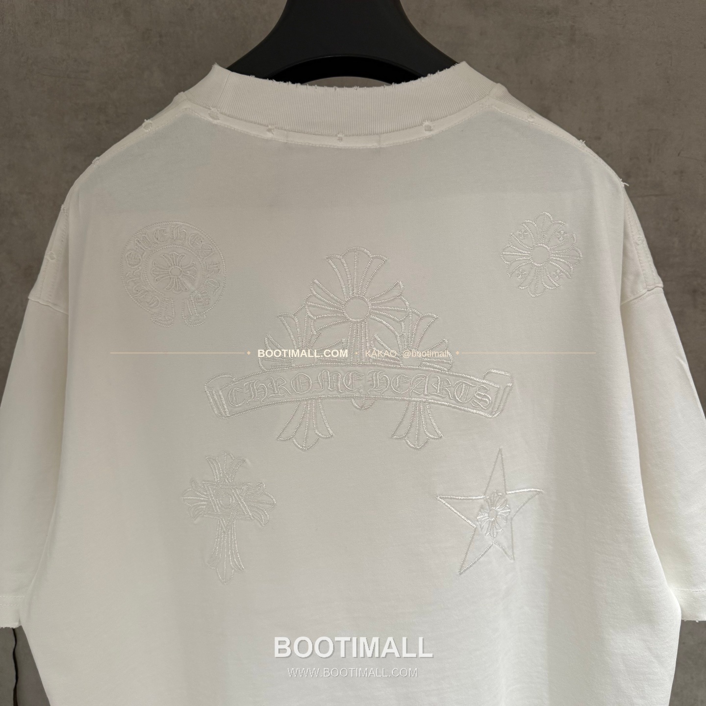 크롬하츠 헤비코튼 자수 디스트로이드 루즈핏 블랙 반팔 티셔츠 Chrome Hearts Heavy Cotton Embroidered Distressed Loose Fit Black T-Shirt K213 4