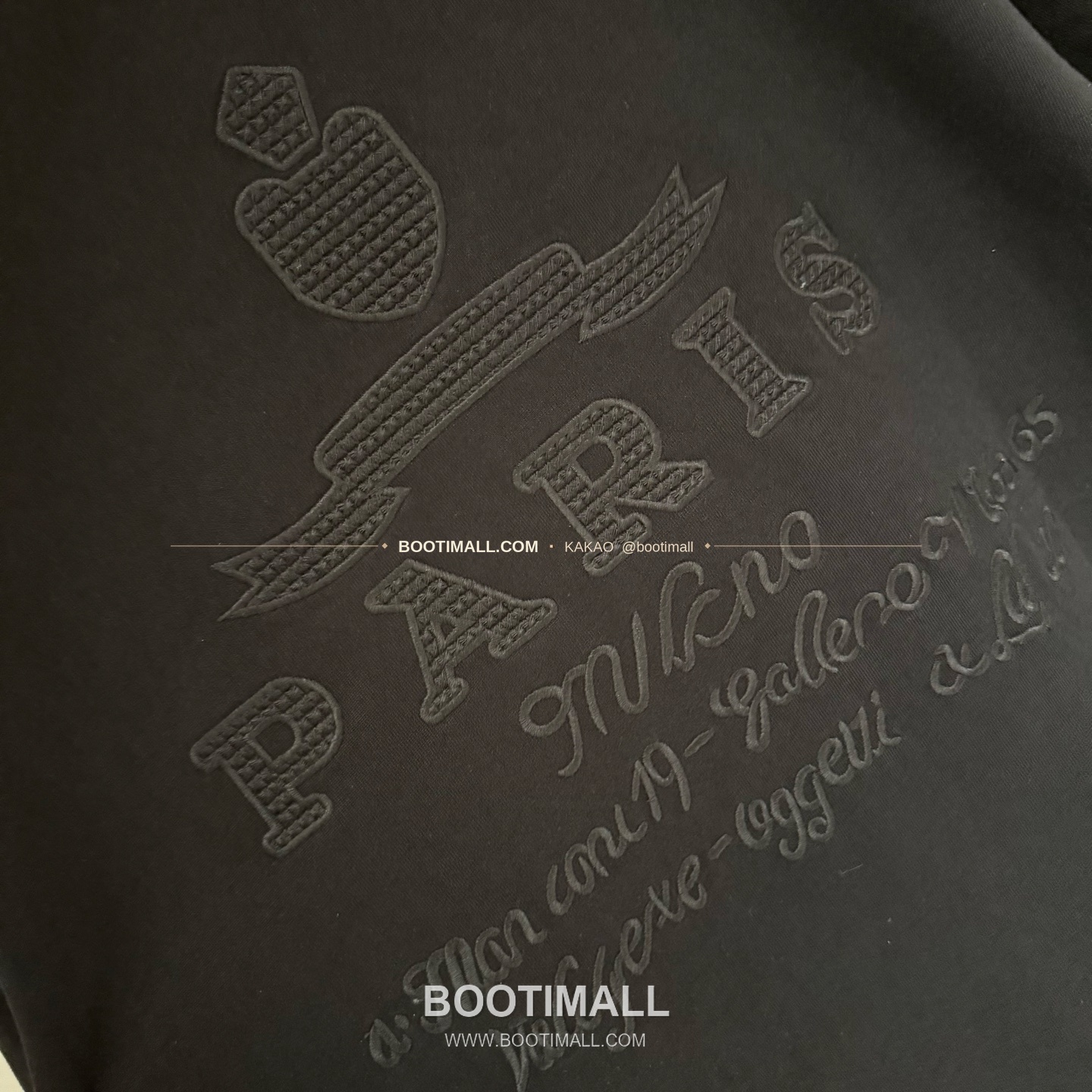 프라다 2026SS 헤비코튼 입체자수 아플리케 루즈핏 블랙 반팔 티셔츠 Prada 2026 SS Heavy Cotton Embroidered Applique Loose Fit Black T-Shirt K211 7