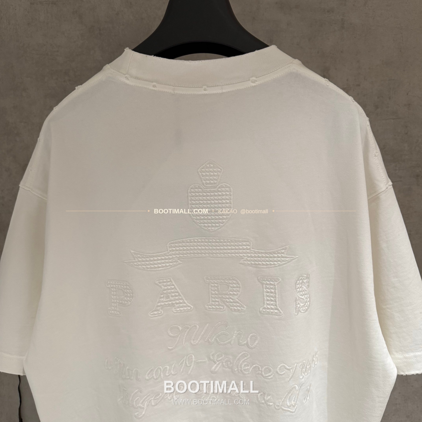 프라다 2026SS 헤비코튼 입체자수 아플리케 루즈핏 블랙 반팔 티셔츠 Prada 2026 SS Heavy Cotton Embroidered Applique Loose Fit Black T-Shirt K211 4