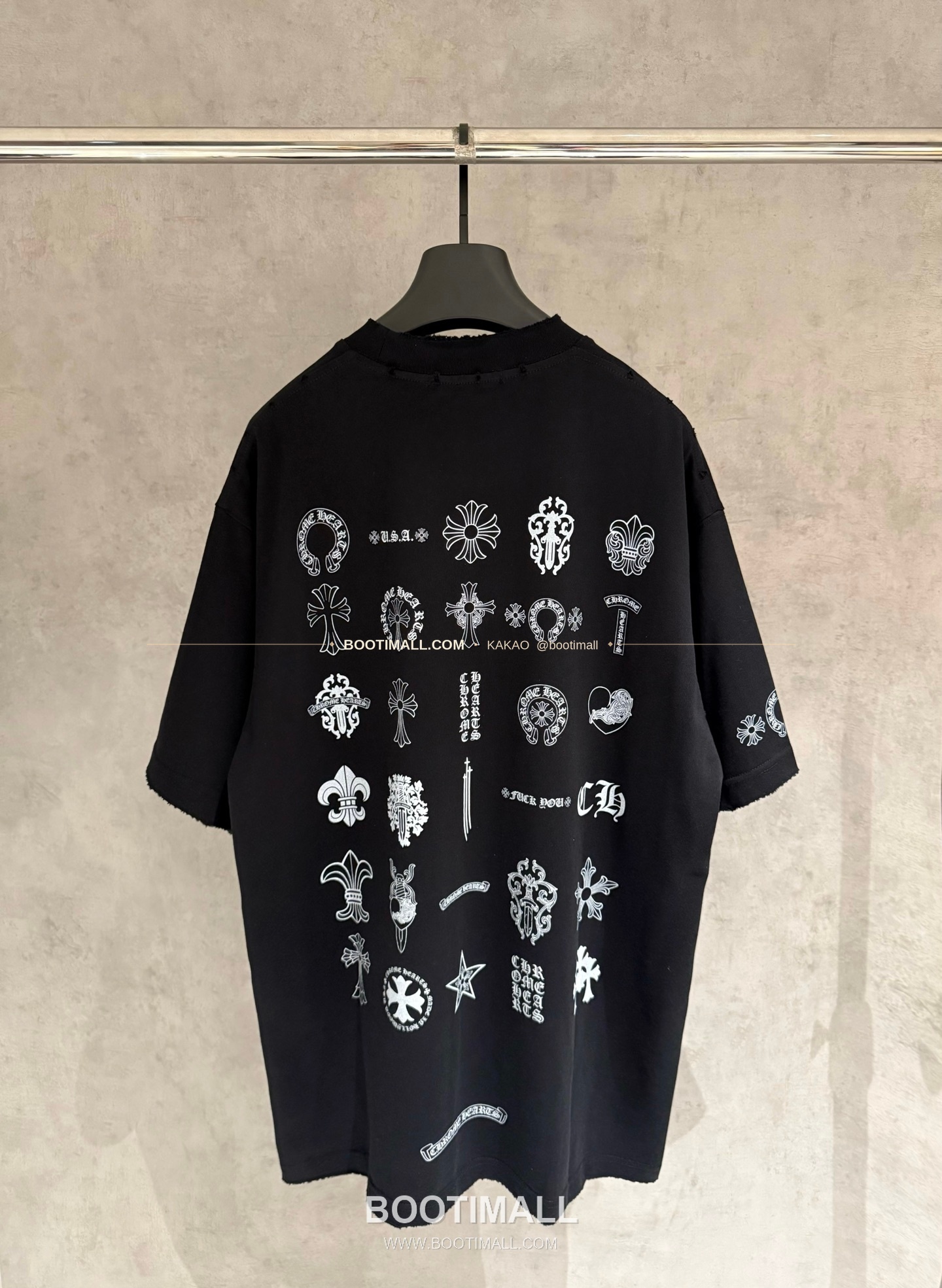 크롬하츠 헤비코튼 프린트 디스트로이드 루즈핏 블랙 반팔 티셔츠 Chrome Hearts Heavy Cotton Printed Distressed Loose Fit Black T-Shirt C11 2