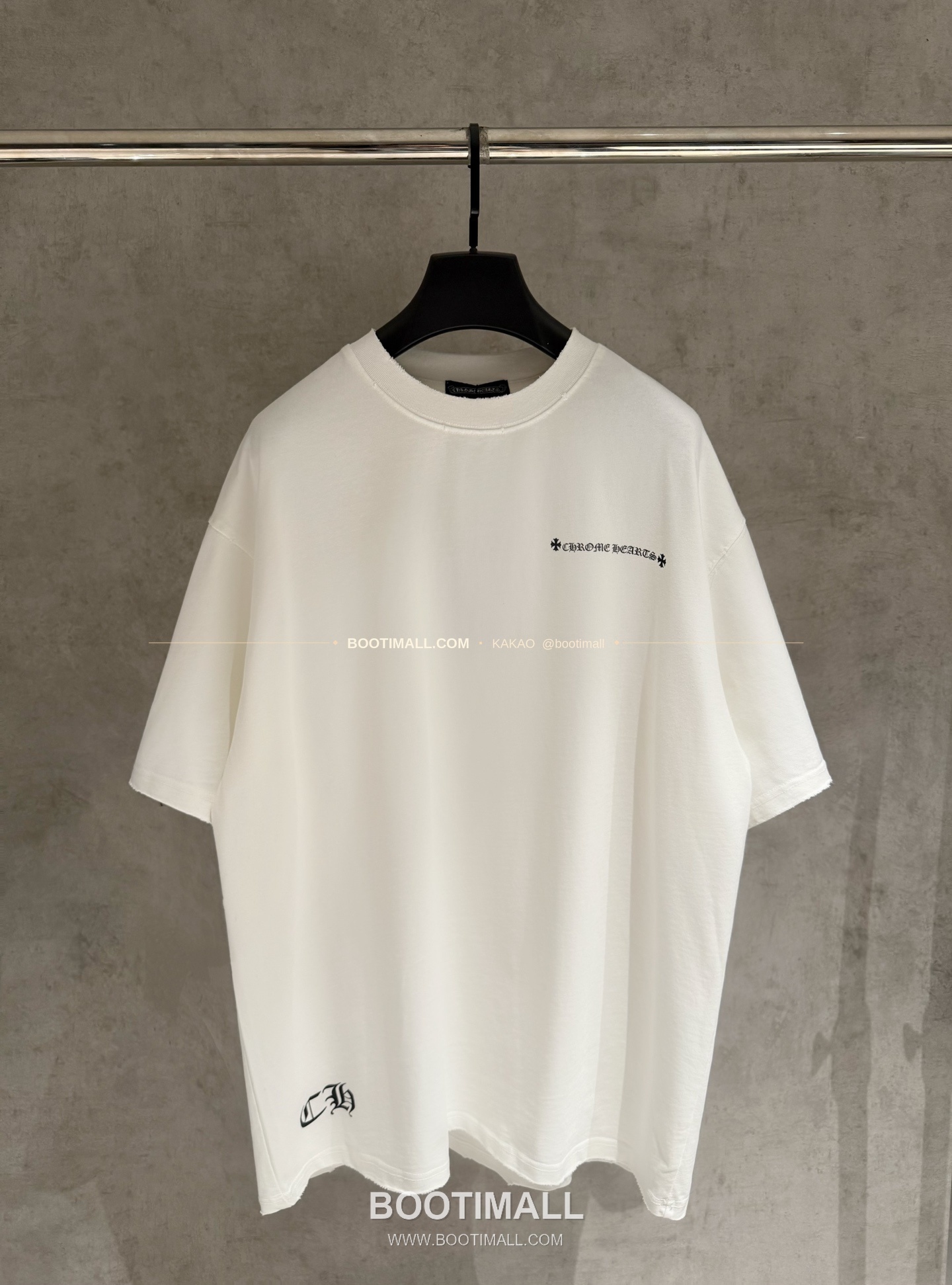 크롬하츠 헤비코튼 프린트 디스트로이드 루즈핏 블랙 반팔 티셔츠 Chrome Hearts Heavy Cotton Printed Distressed Loose Fit Black T-Shirt K126 1